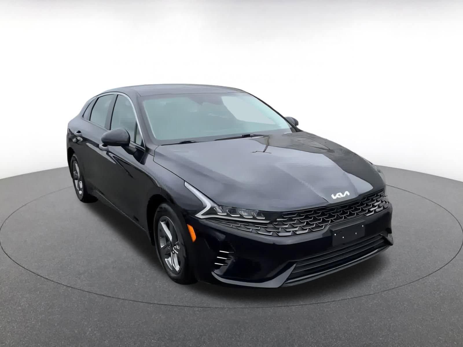 Thumbnail: 2023 Kia K5 - 3