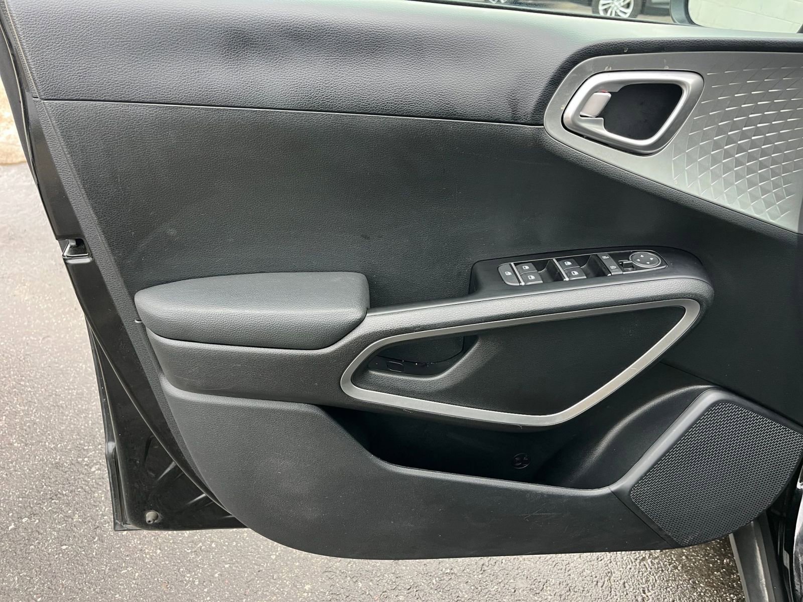 Thumbnail: 2025 Kia Soul - 18