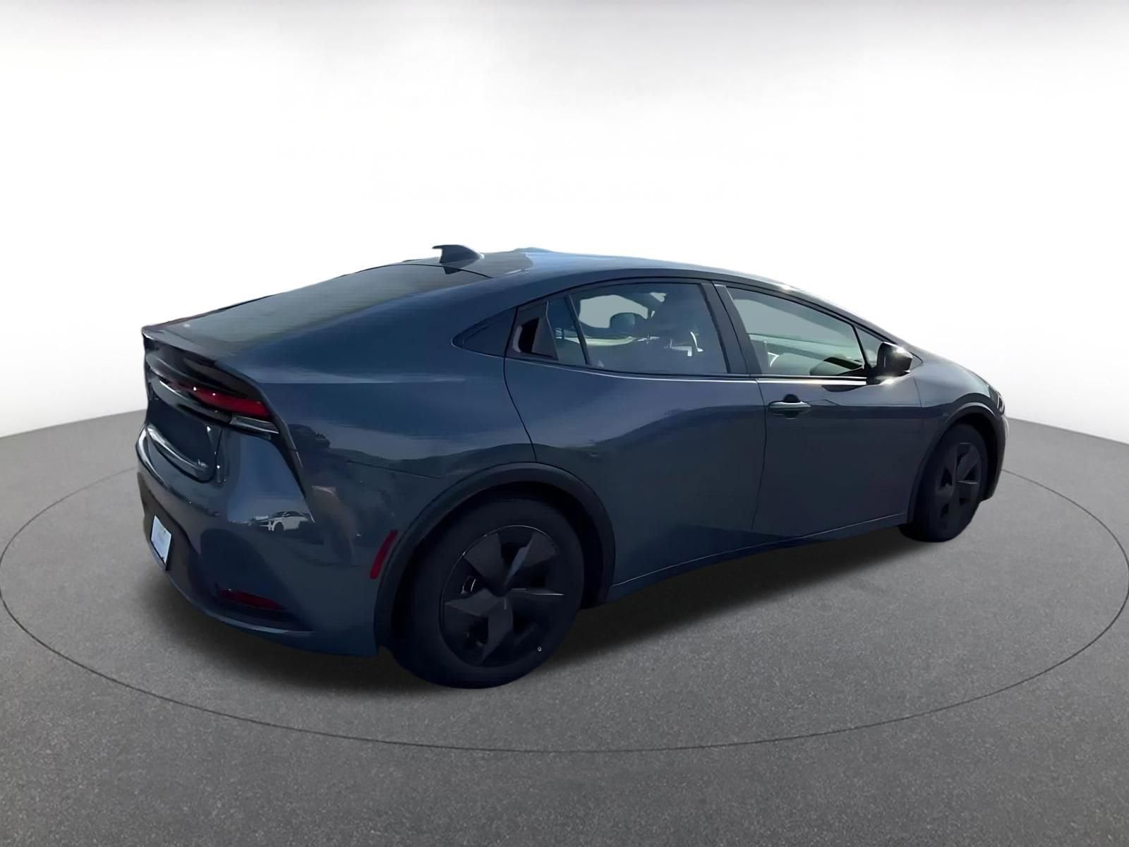 Thumbnail: 2025 Toyota Prius - 15