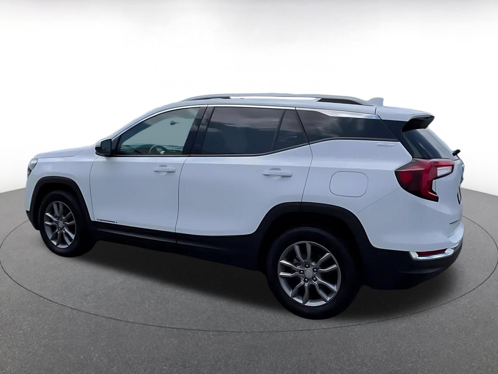 Thumbnail: 2024 GMC Terrain - 8