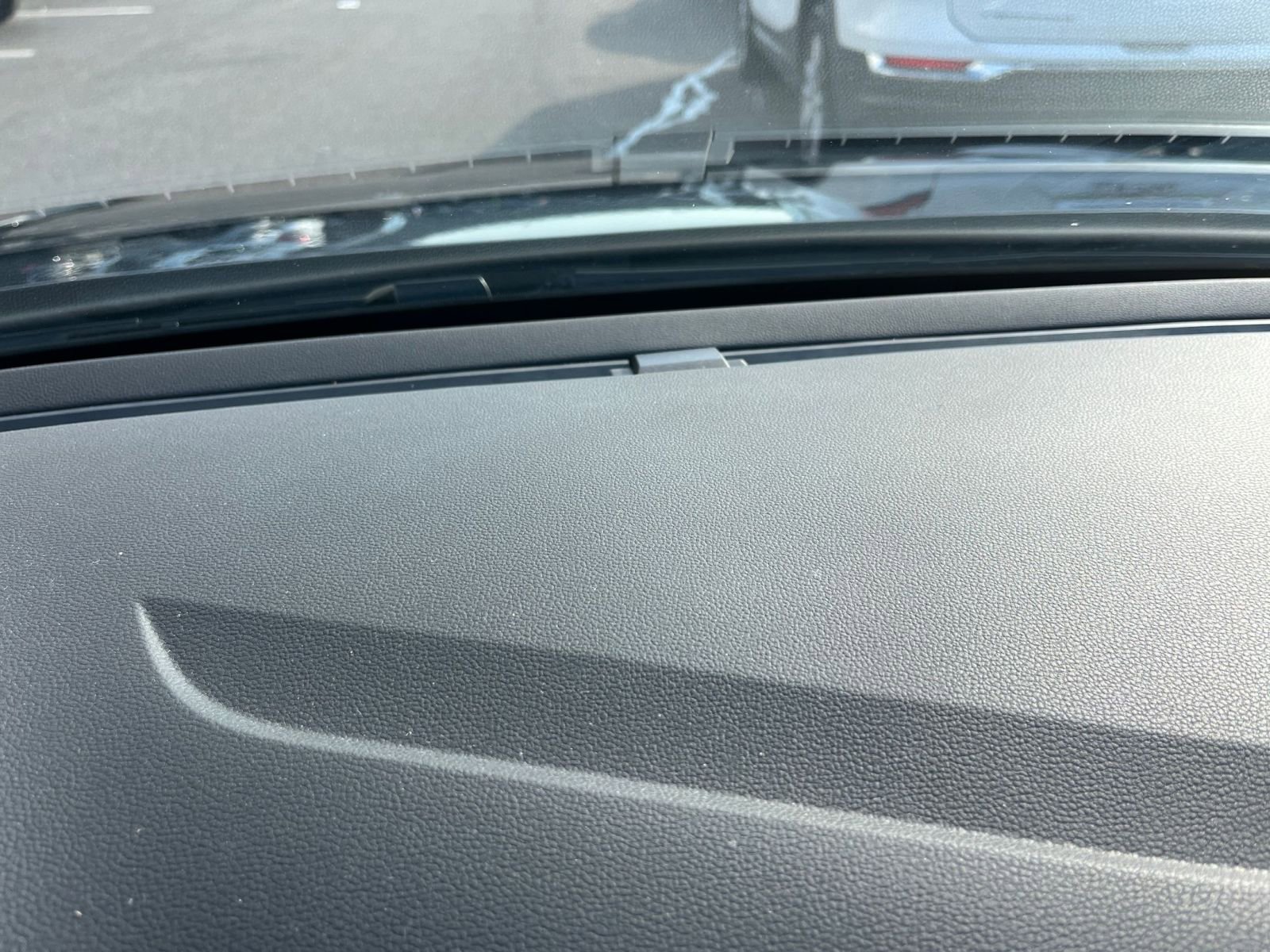 Thumbnail: 2025 Volkswagen Jetta - 17