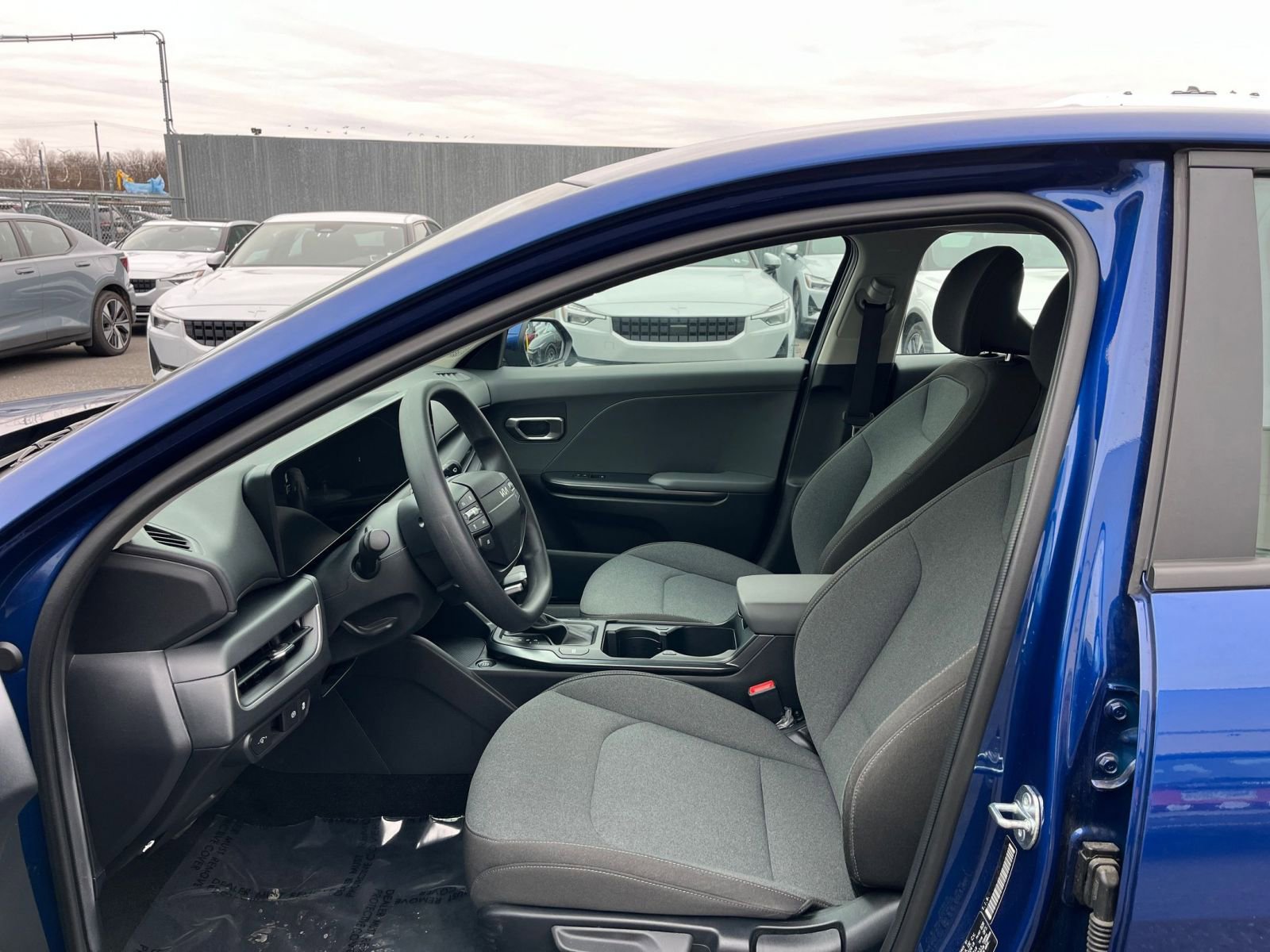 Thumbnail: 2025 Kia K4 - 26