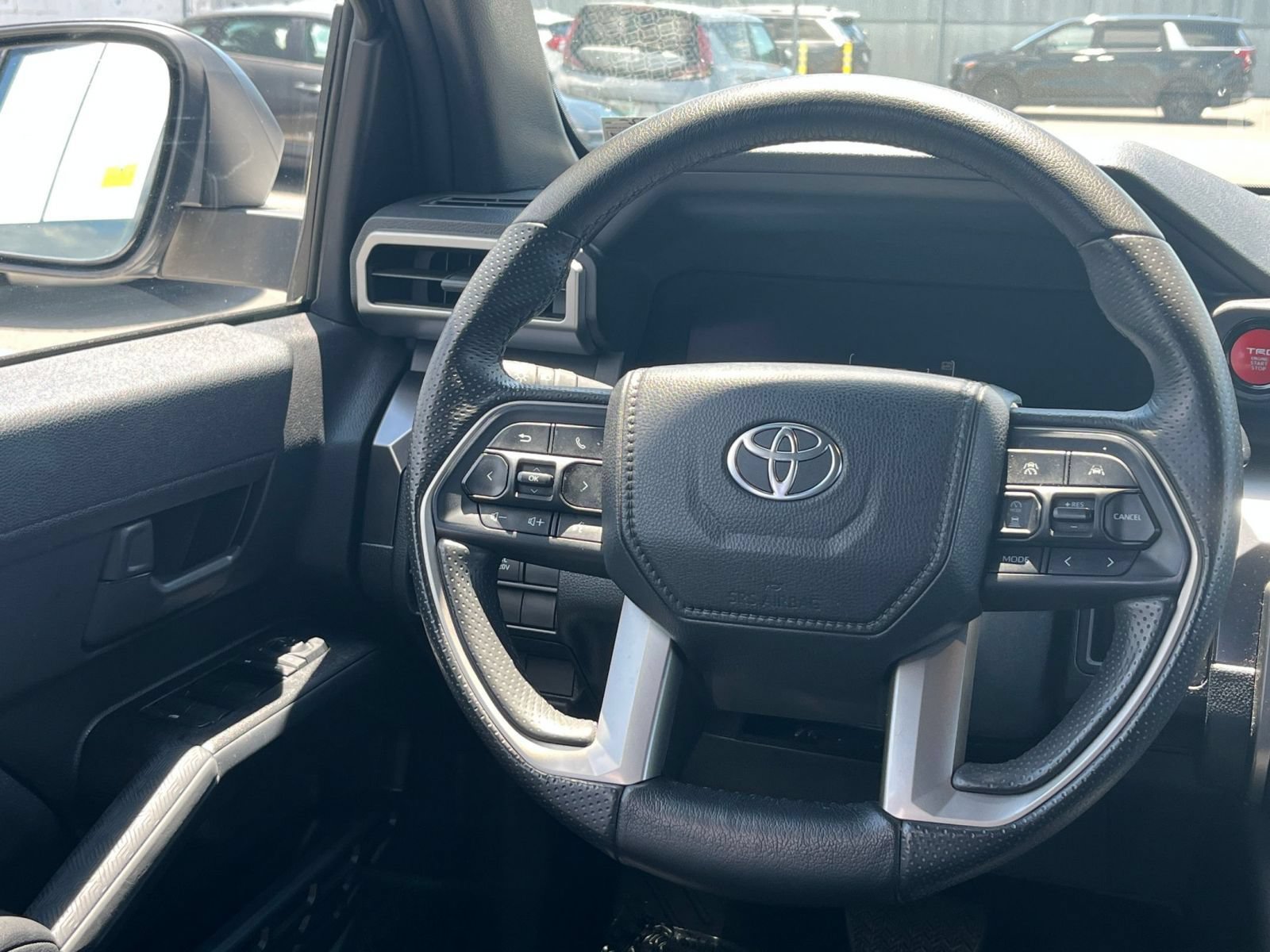 Thumbnail: 2025 Toyota 4Runner - 28