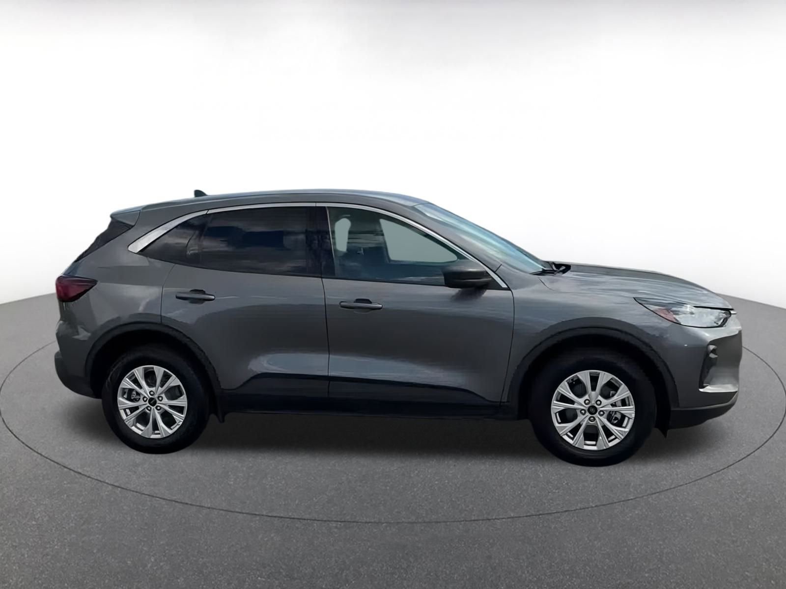 Thumbnail: 2024 Ford Escape - 15
