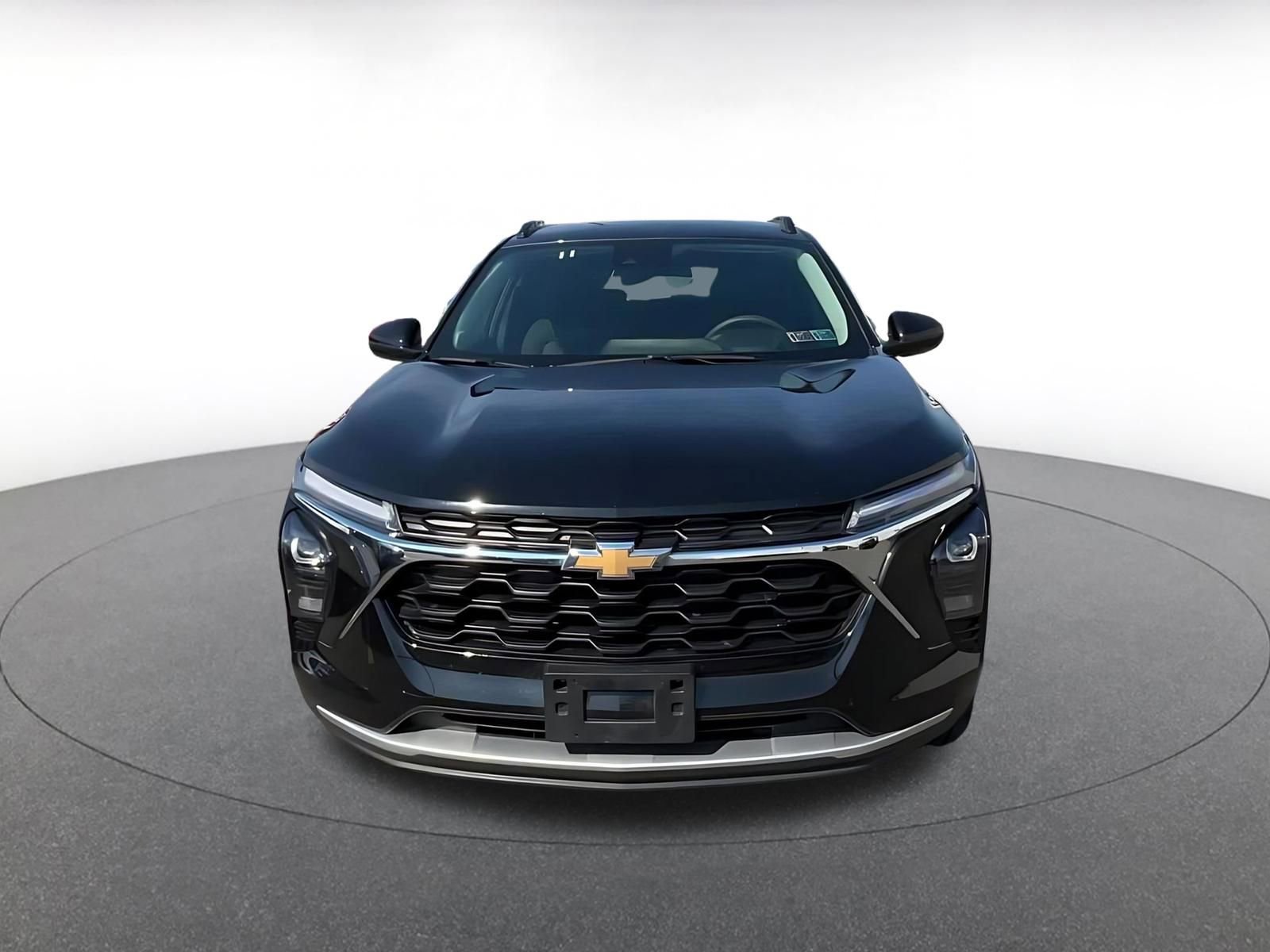 Thumbnail: 2025 Chevrolet Trax - 5