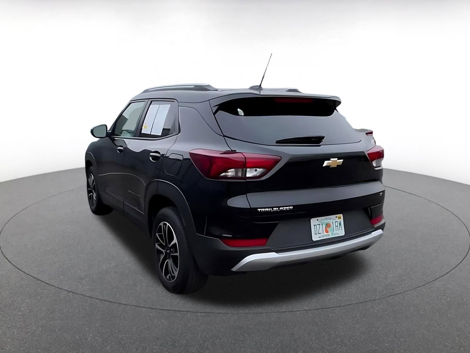 Thumbnail: 2025 Chevrolet TrailBlazer - 11