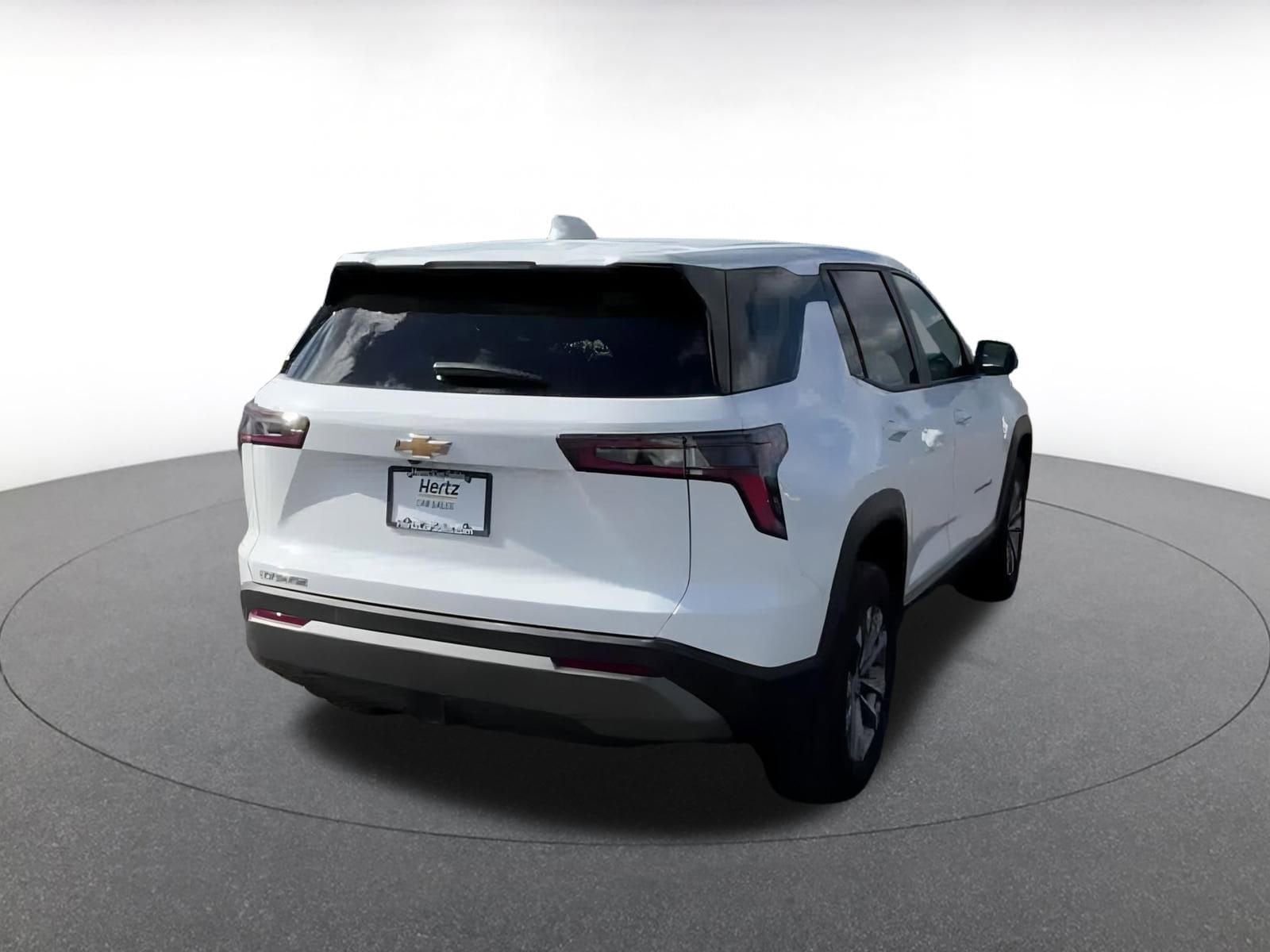 Thumbnail: 2025 Chevrolet Equinox - 15