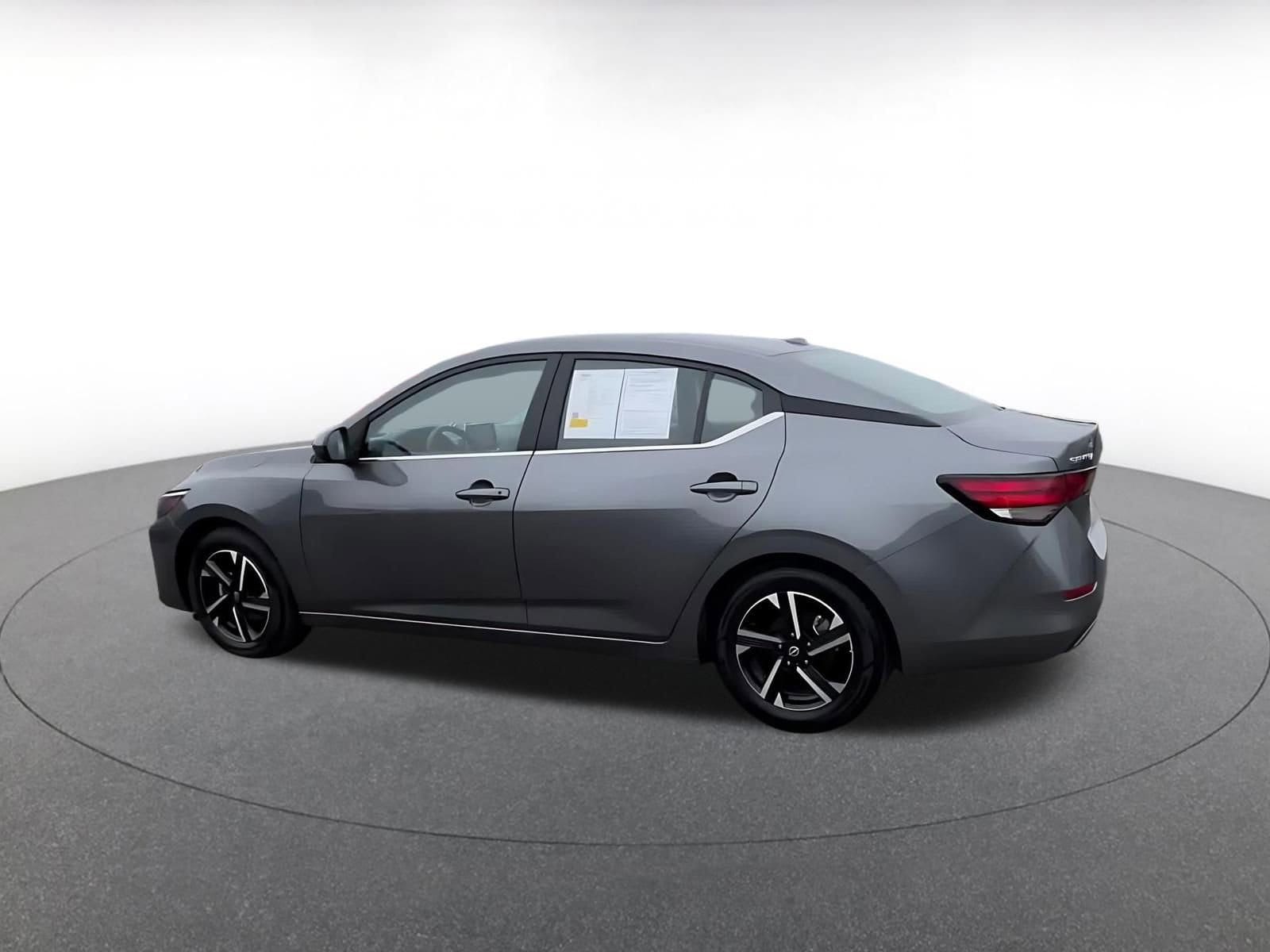 Thumbnail: 2025 Nissan Sentra - 10
