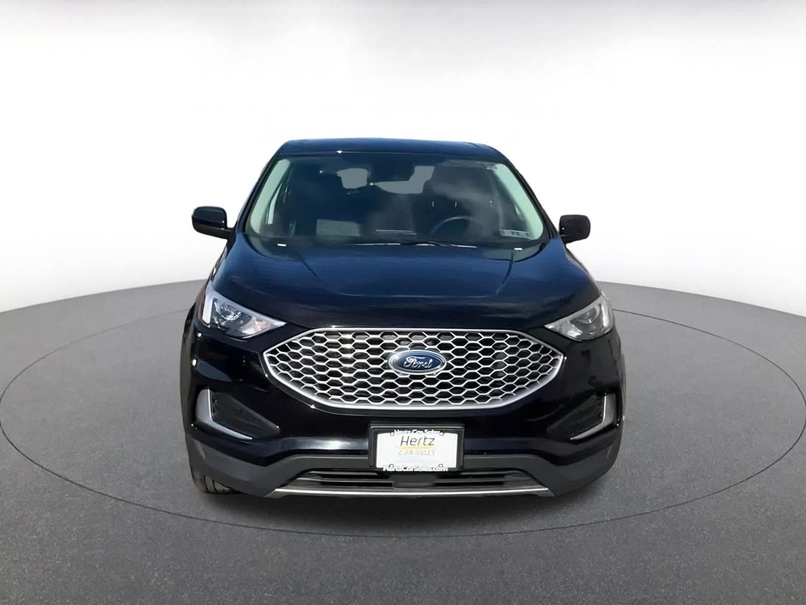 Thumbnail: 2024 Ford Edge - 5