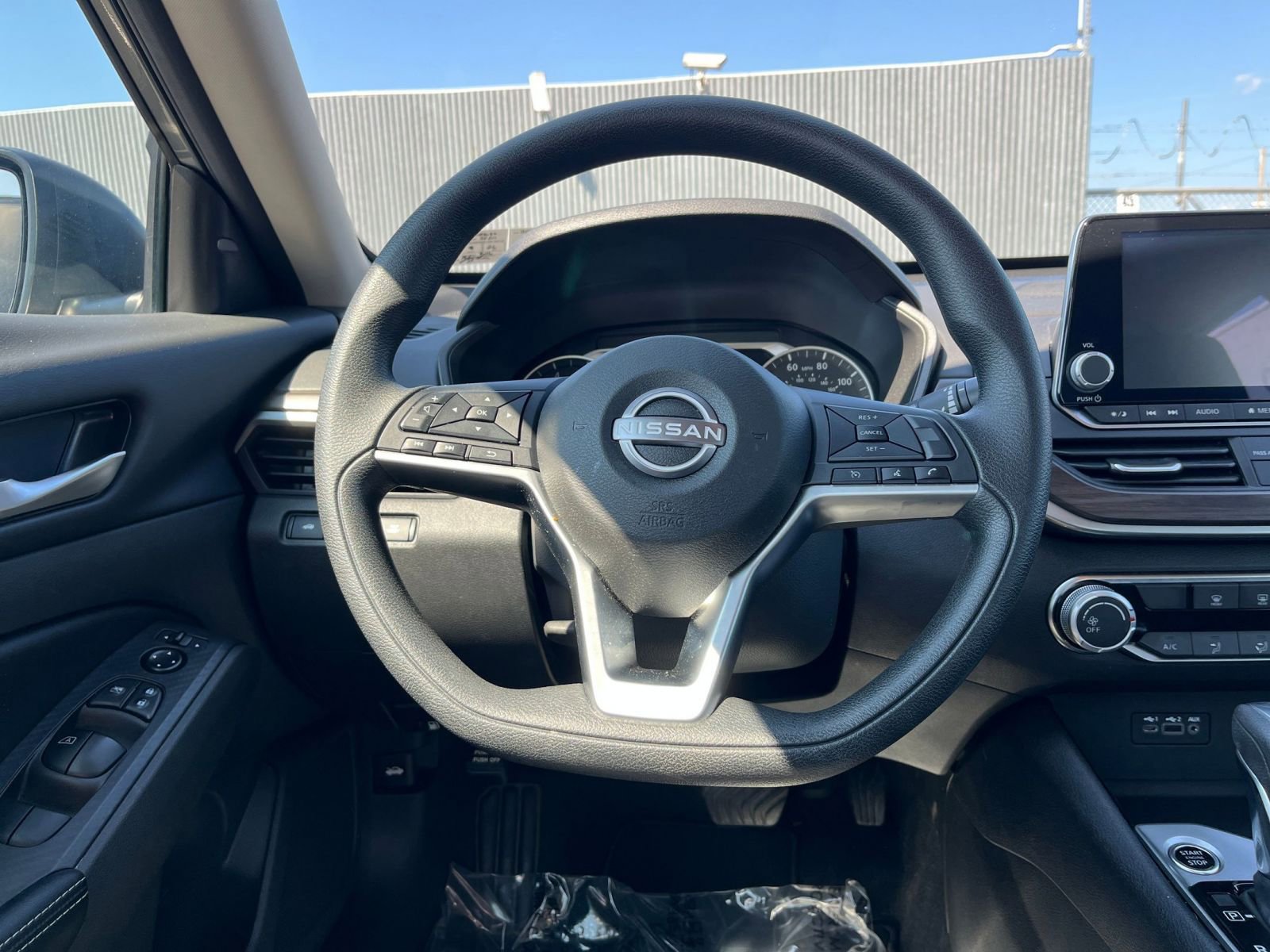 Thumbnail: 2024 Nissan Altima - 28