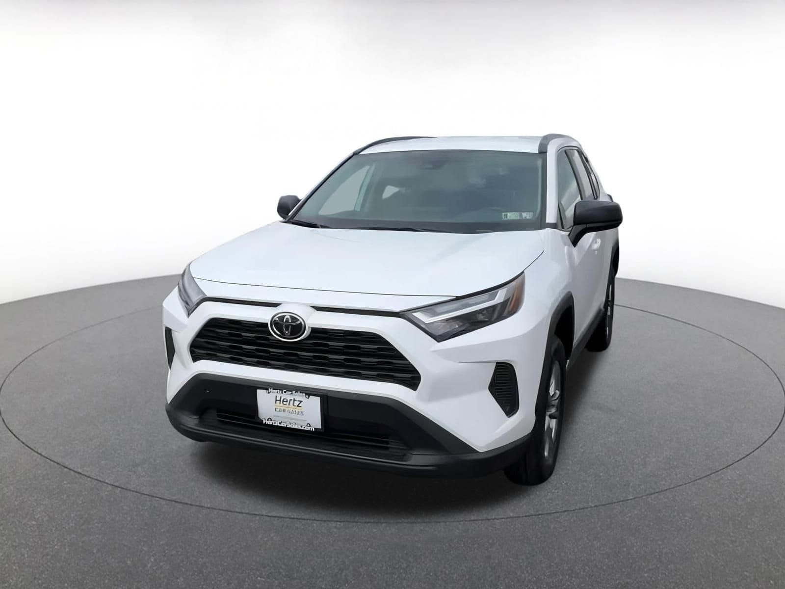 Thumbnail: 2025 Toyota RAV4 - 6