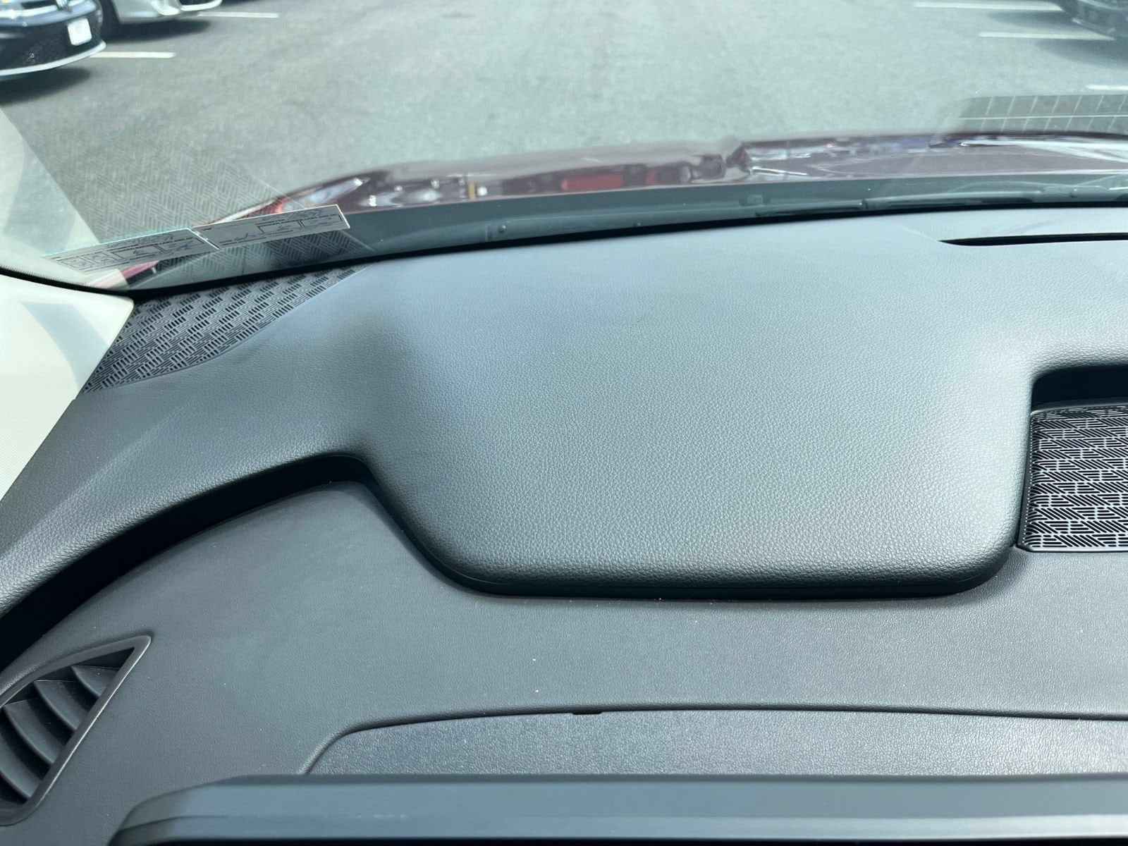 Thumbnail: 2026 Kia Carnival - 31