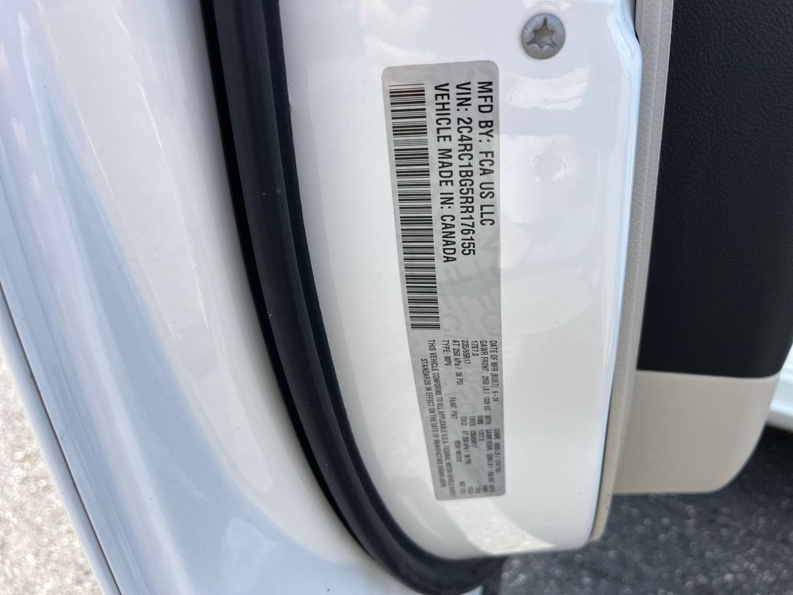 Thumbnail: 2024 Chrysler Pacifica - 31