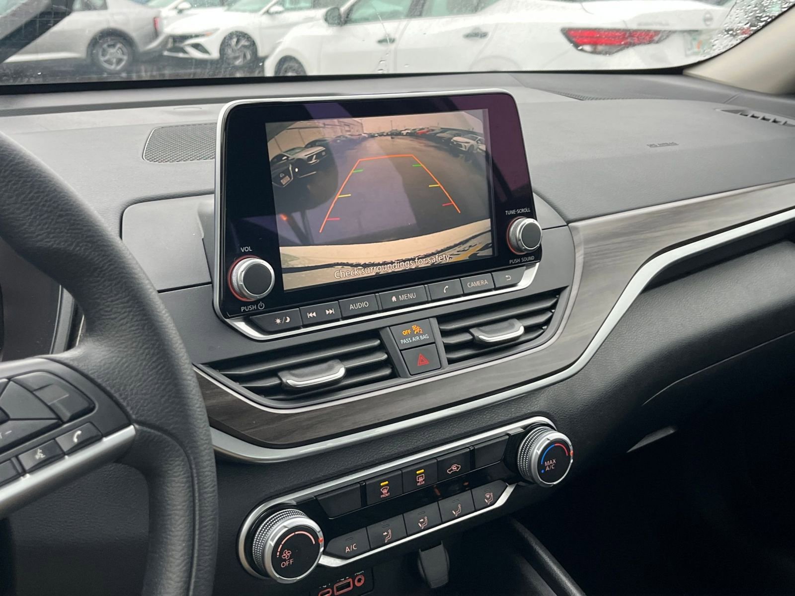 Thumbnail: 2025 Nissan Altima - 20