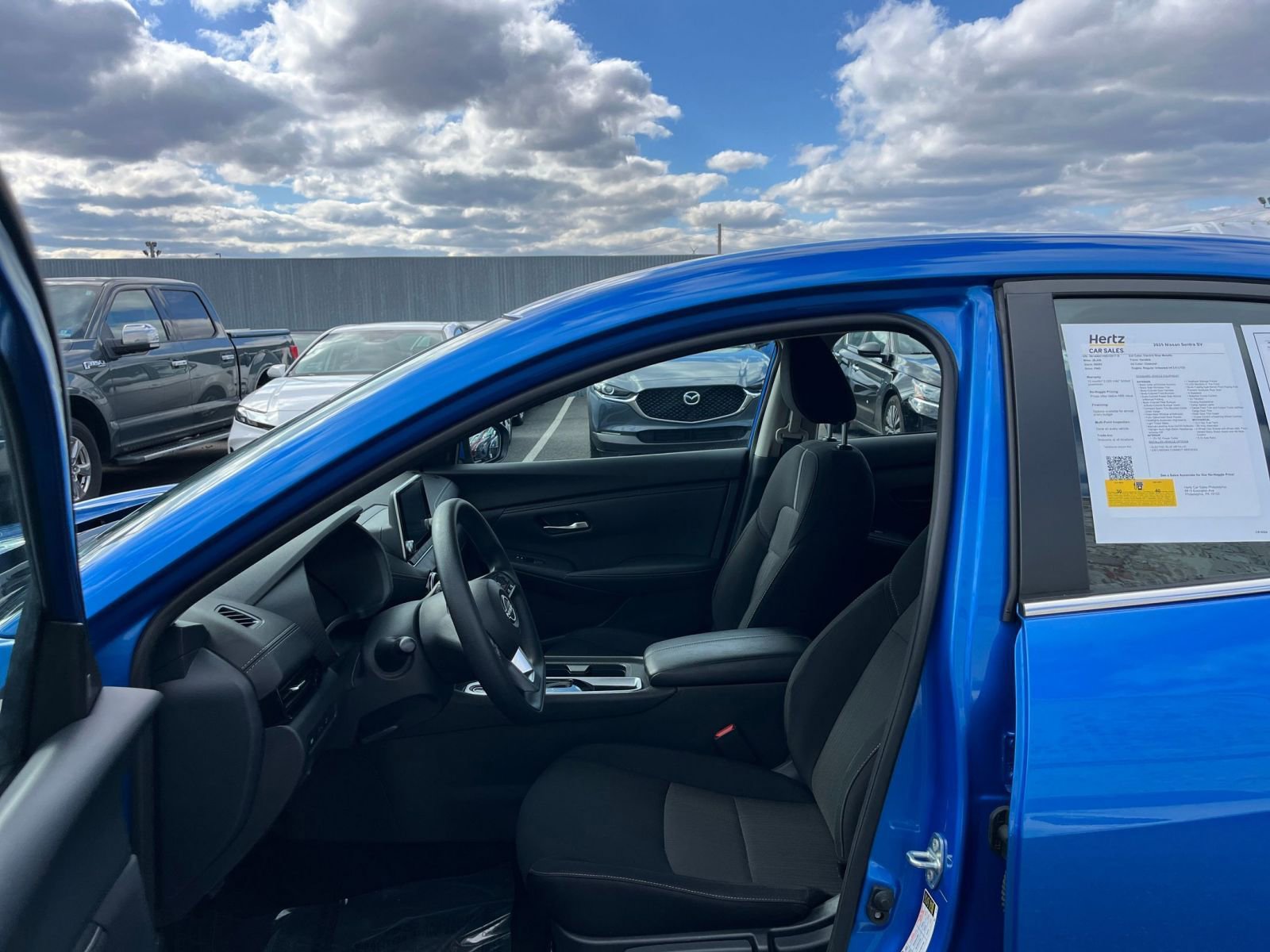 Thumbnail: 2025 Nissan Sentra - 26