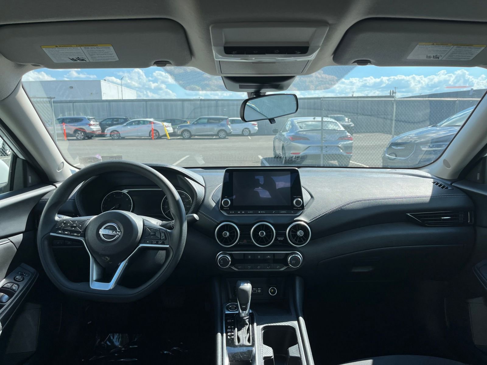 Thumbnail: 2024 Nissan Sentra - 32