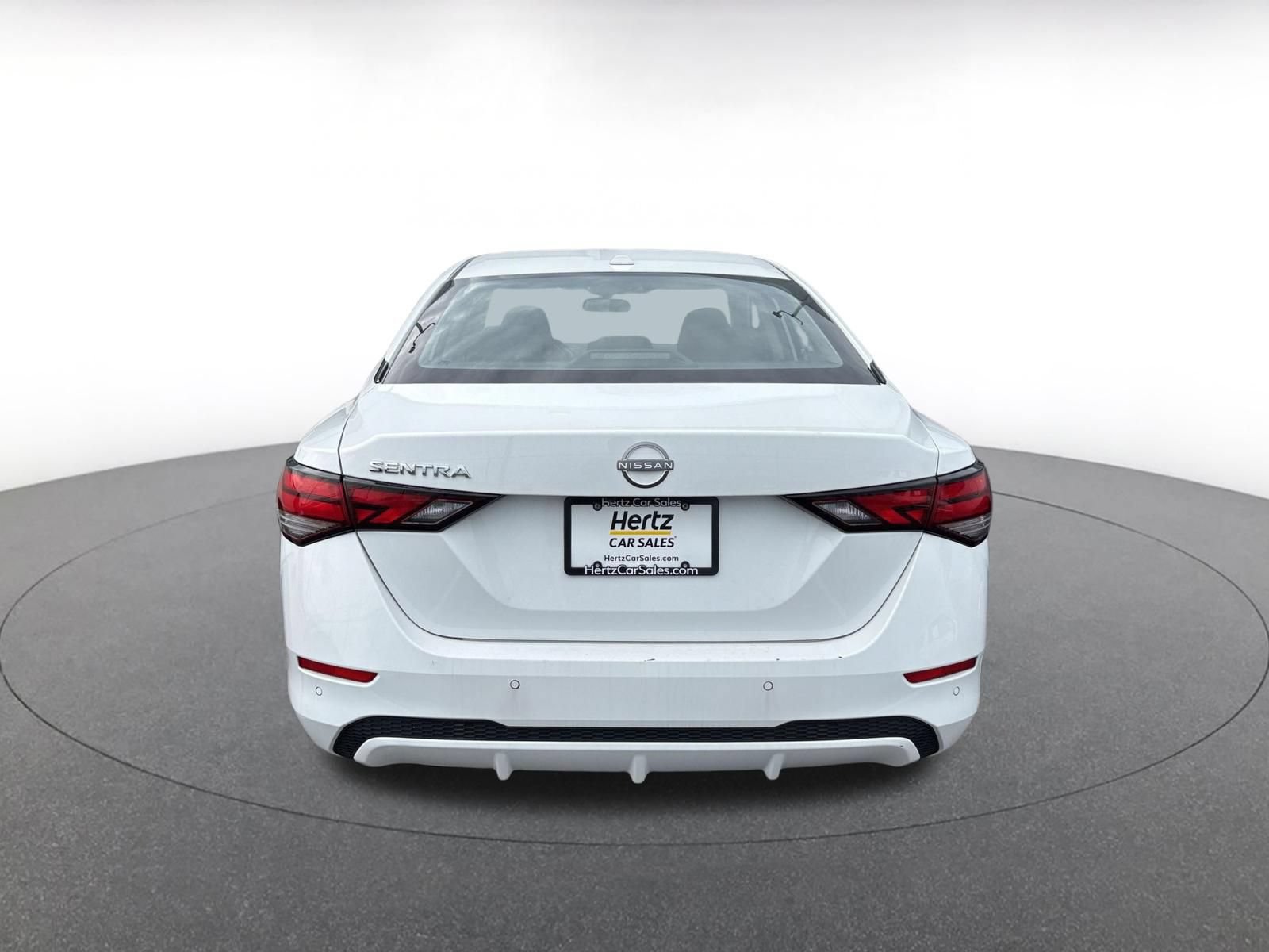 Thumbnail: 2025 Nissan Sentra - 9