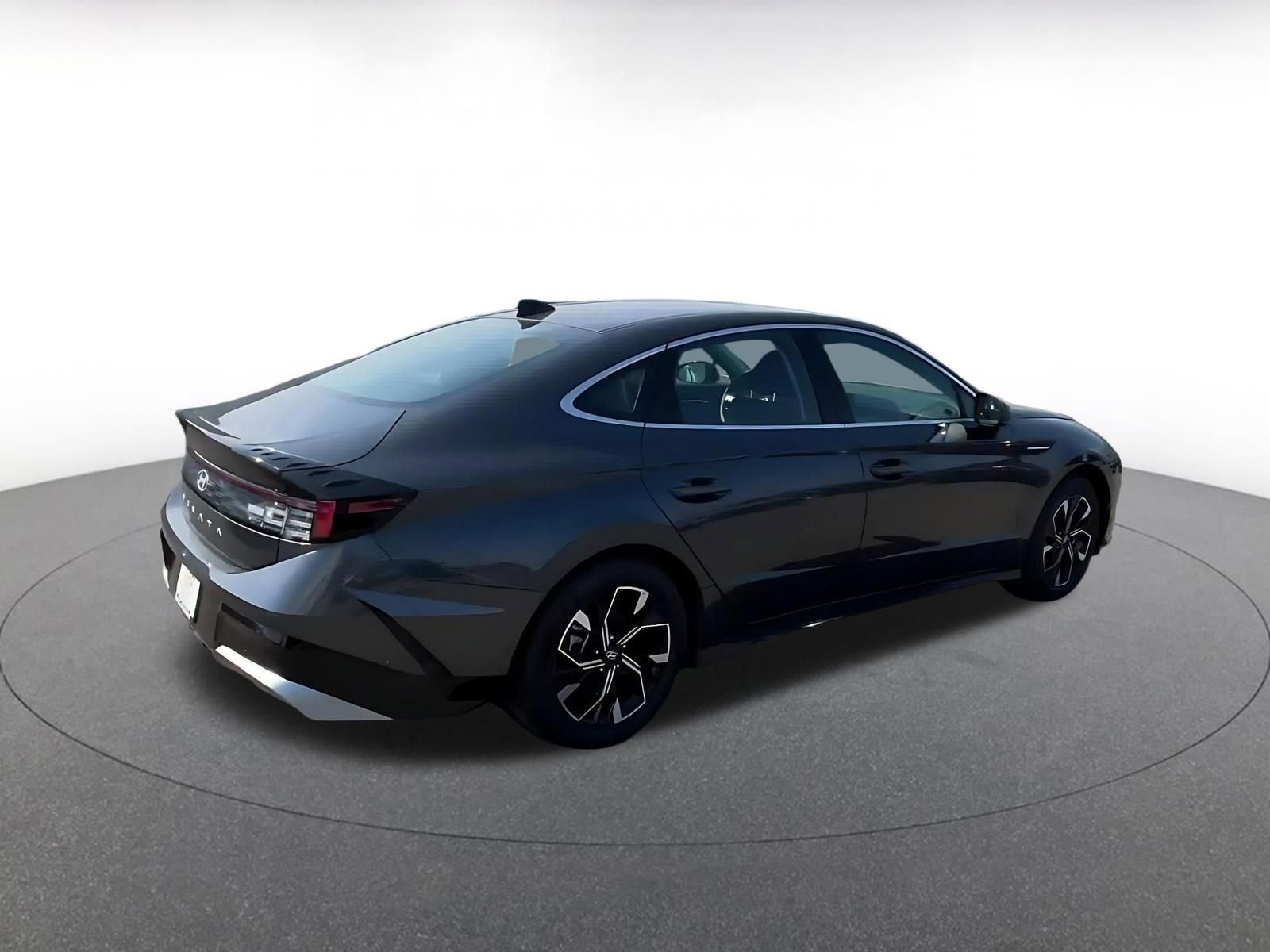 Thumbnail: 2025 Hyundai Sonata - 15