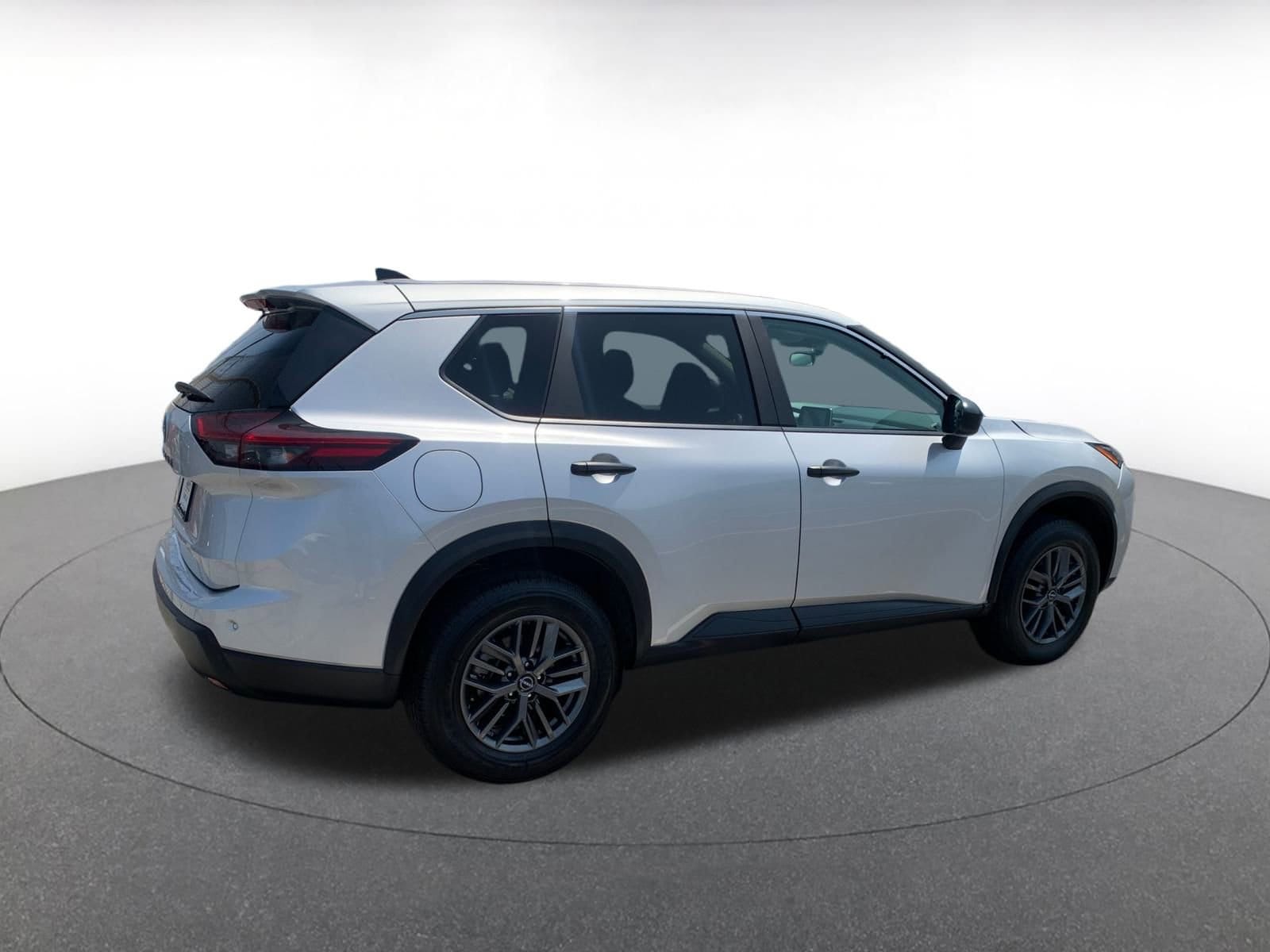 Thumbnail: 2024 Nissan Rogue - 9