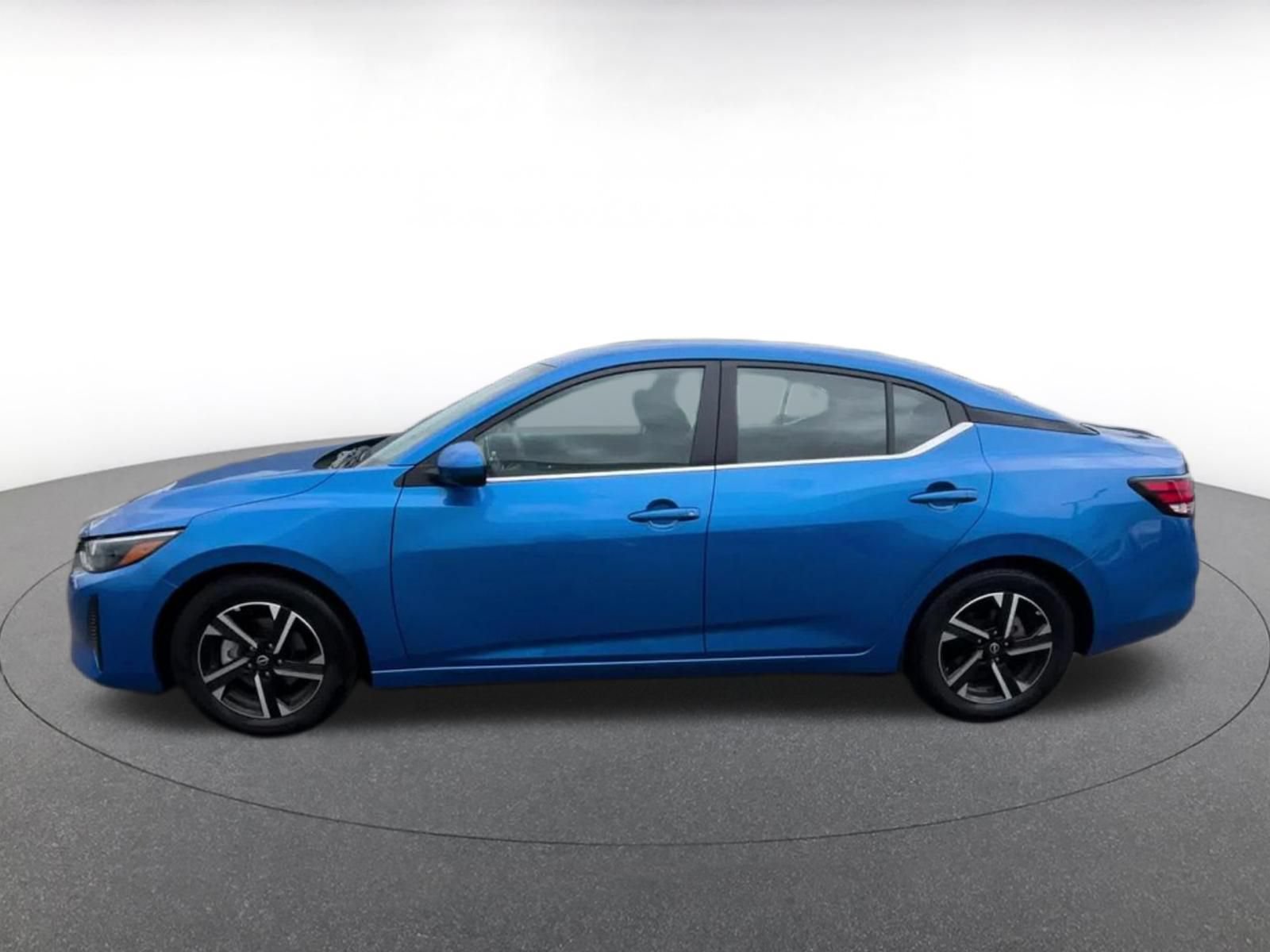 Thumbnail: 2025 Nissan Sentra - 8