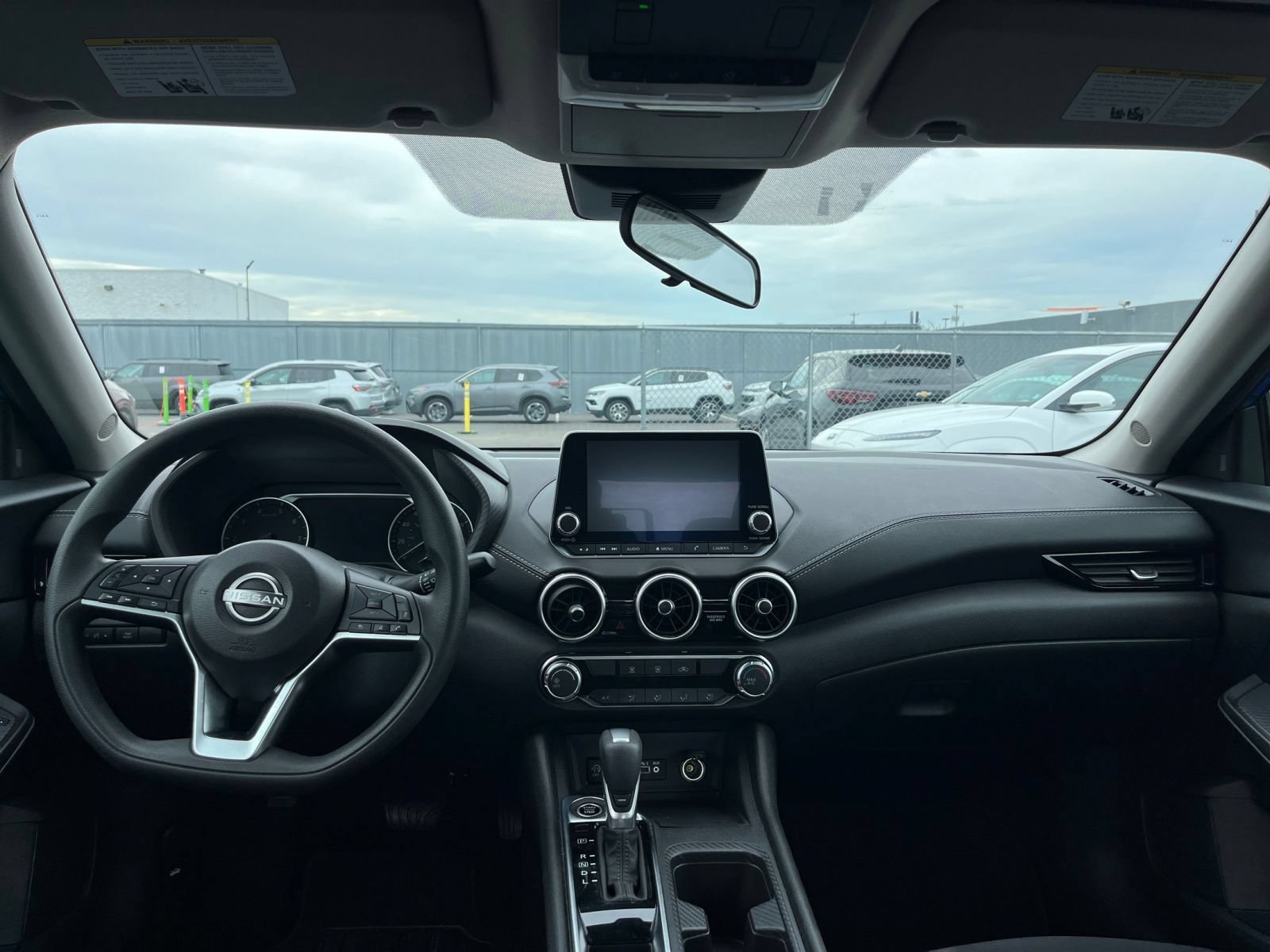 Thumbnail: 2025 Nissan Sentra - 31