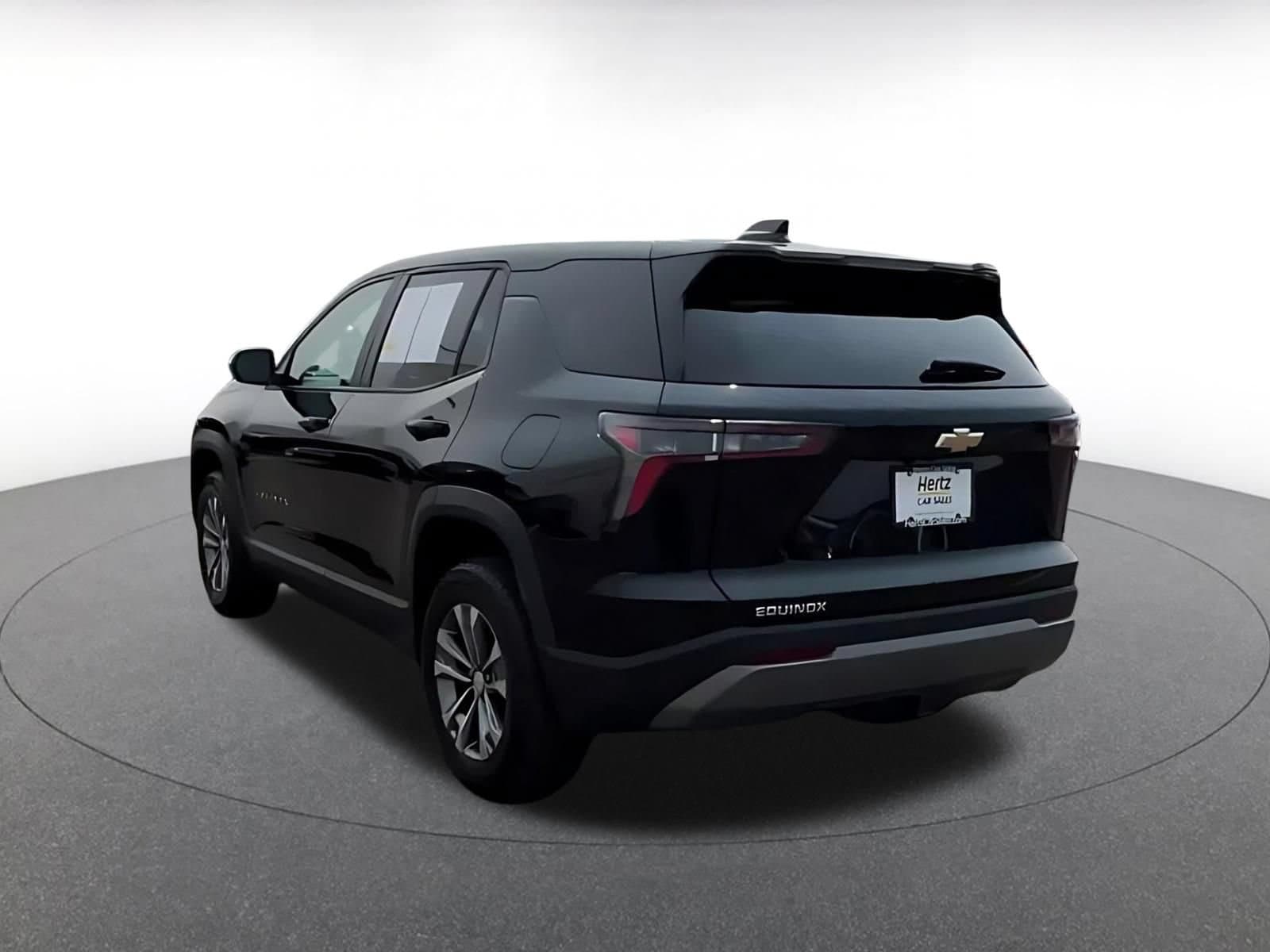 Thumbnail: 2025 Chevrolet Equinox - 10