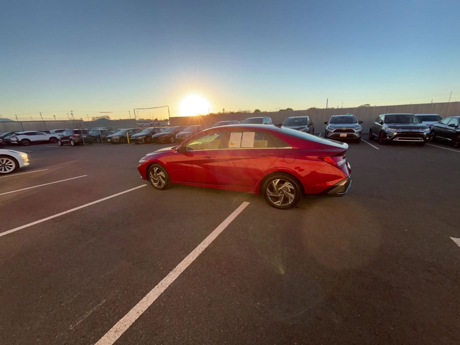 Thumbnail: 2025 Hyundai Elantra - 16