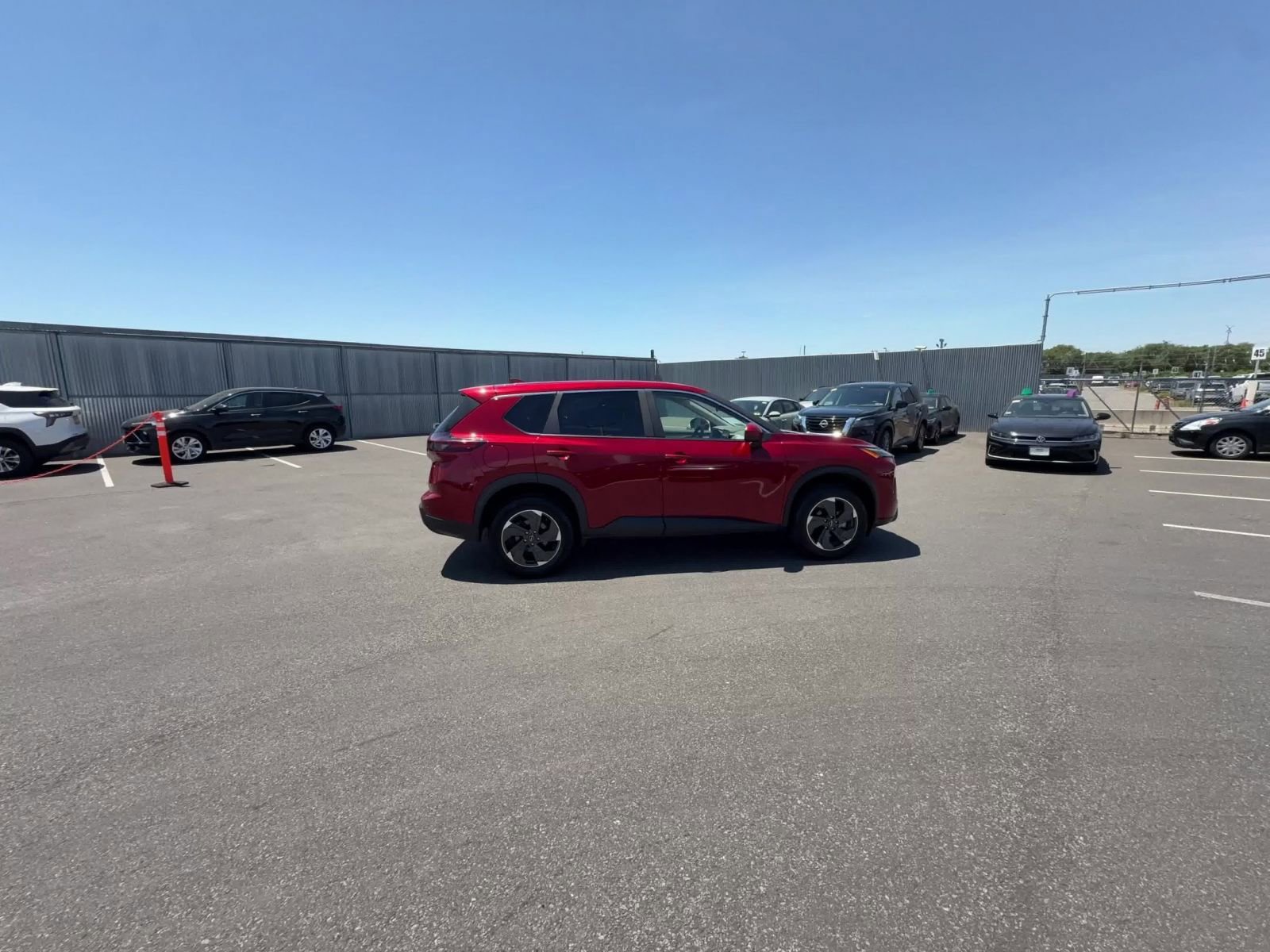 Thumbnail: 2025 Nissan Rogue - 13