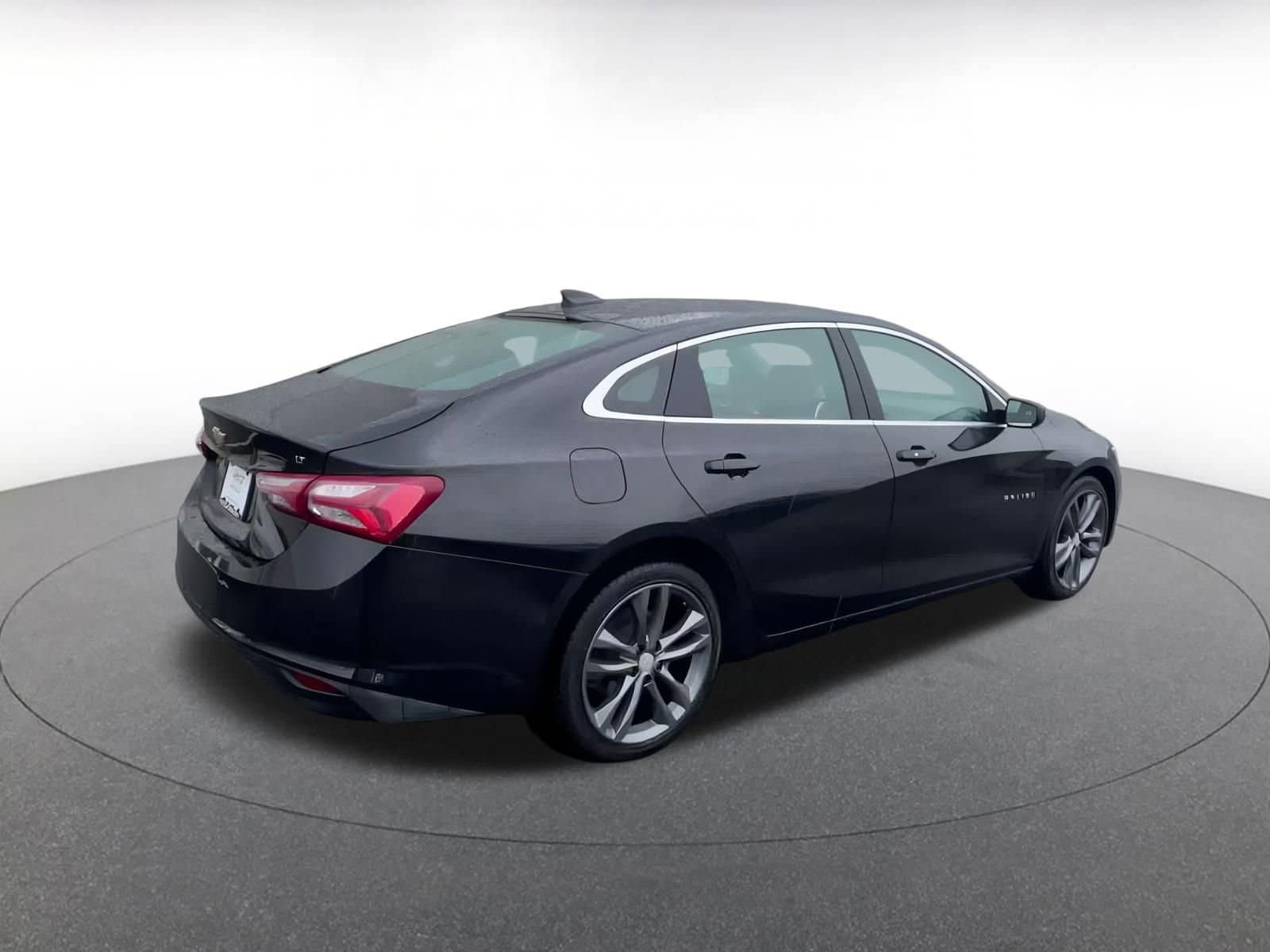 Thumbnail: 2024 Chevrolet Malibu - 15