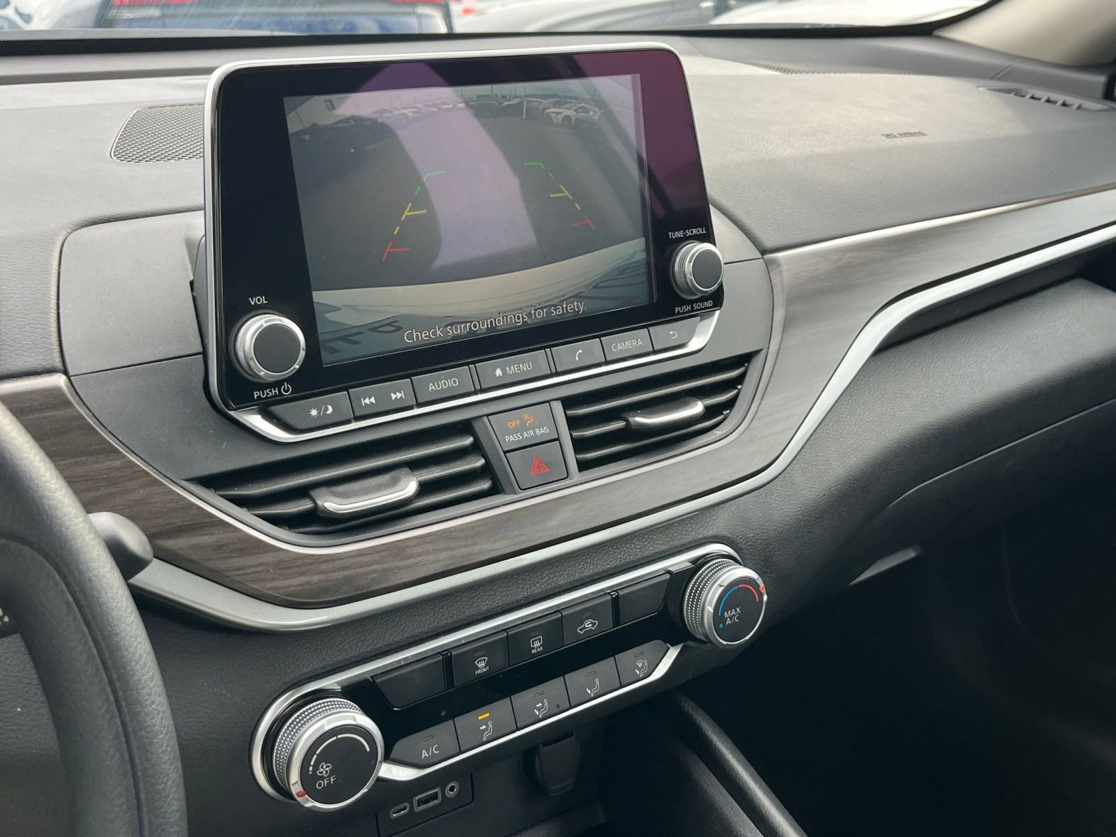 Thumbnail: 2025 Nissan Altima - 20