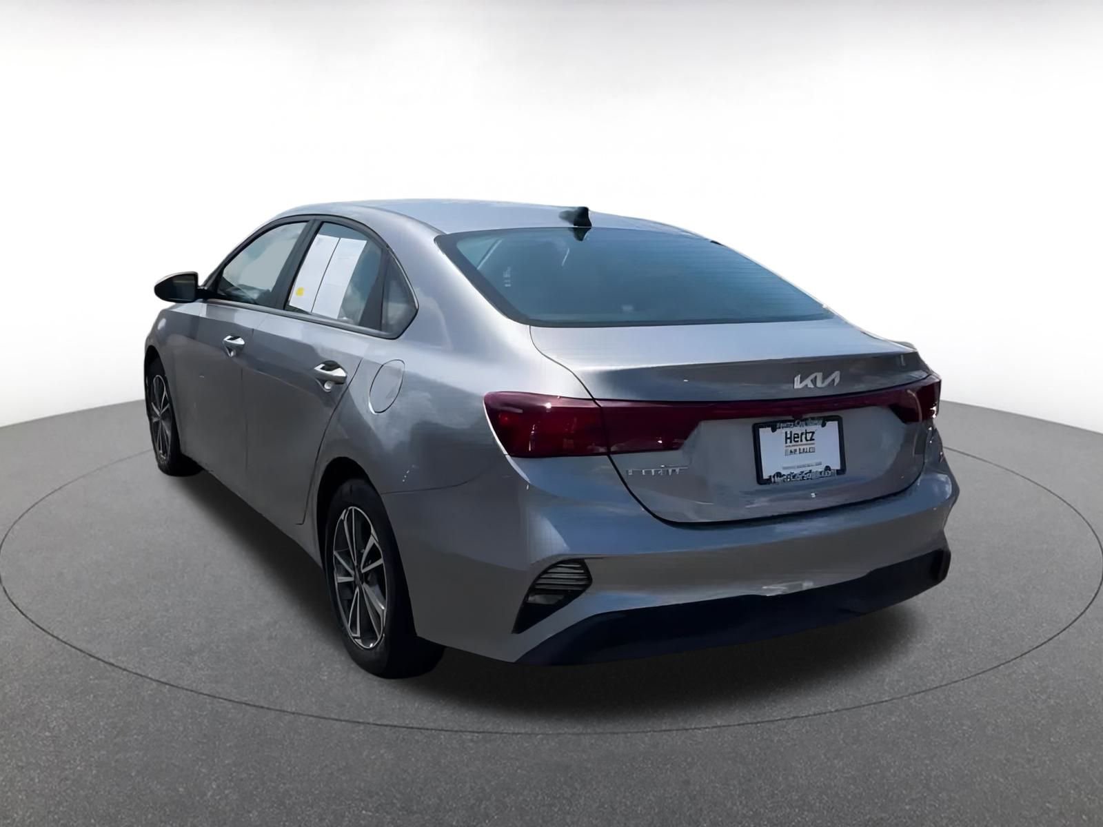 Thumbnail: 2024 Kia Forte - 11