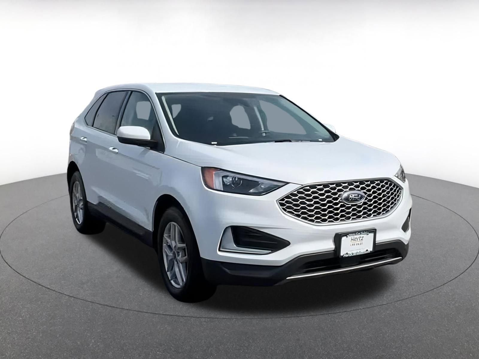 Thumbnail: 2024 Ford Edge - 3