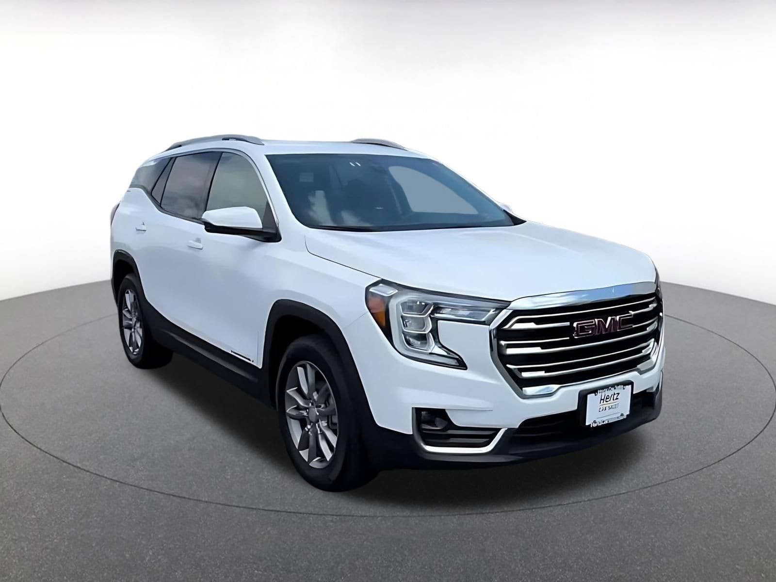 Thumbnail: 2024 GMC Terrain - 3