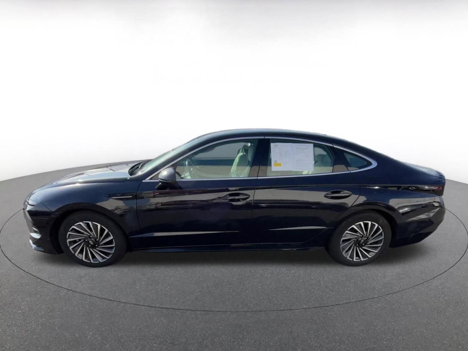 Thumbnail: 2025 Hyundai Sonata - 8
