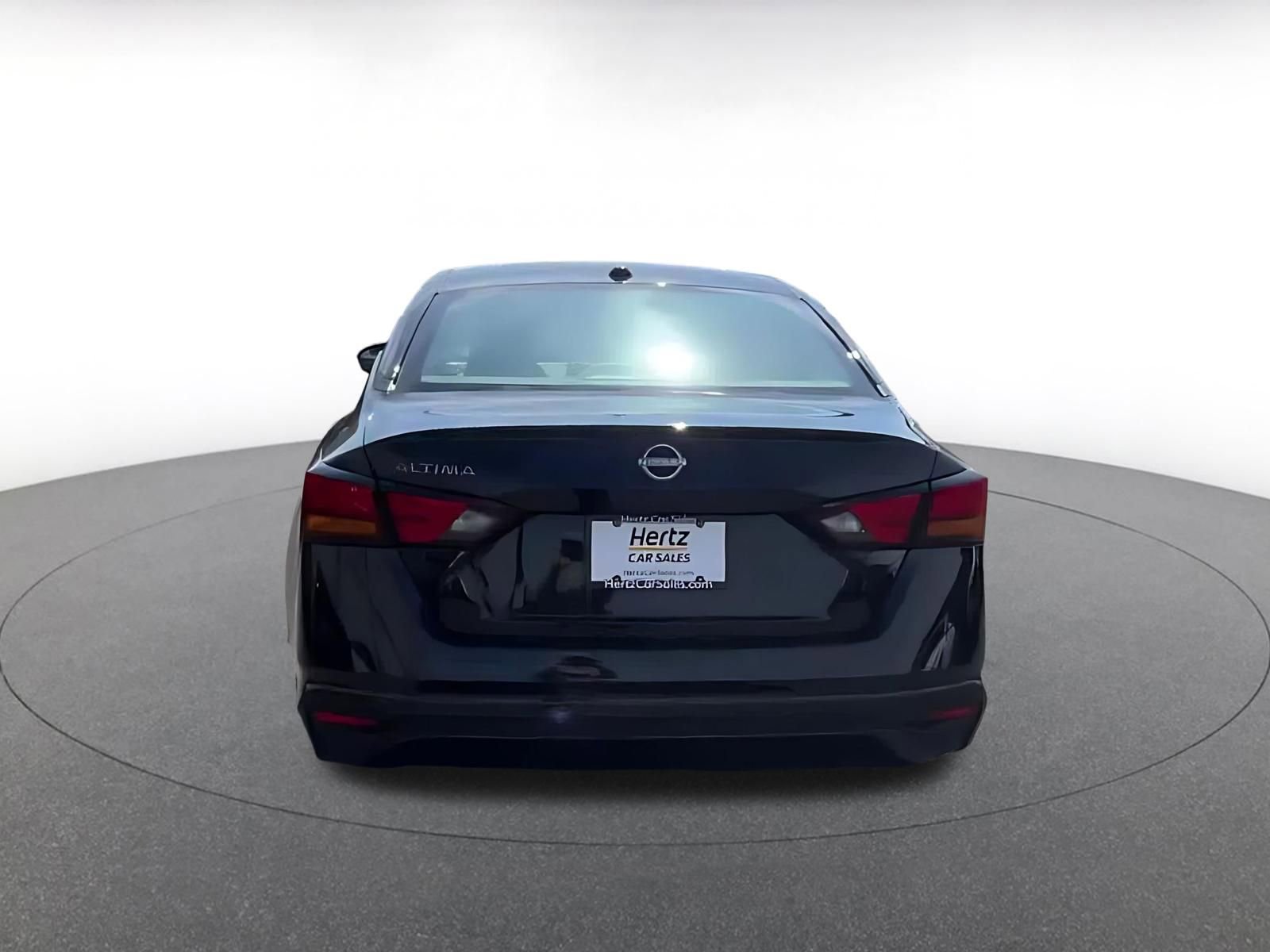 Thumbnail: 2025 Nissan Altima - 12