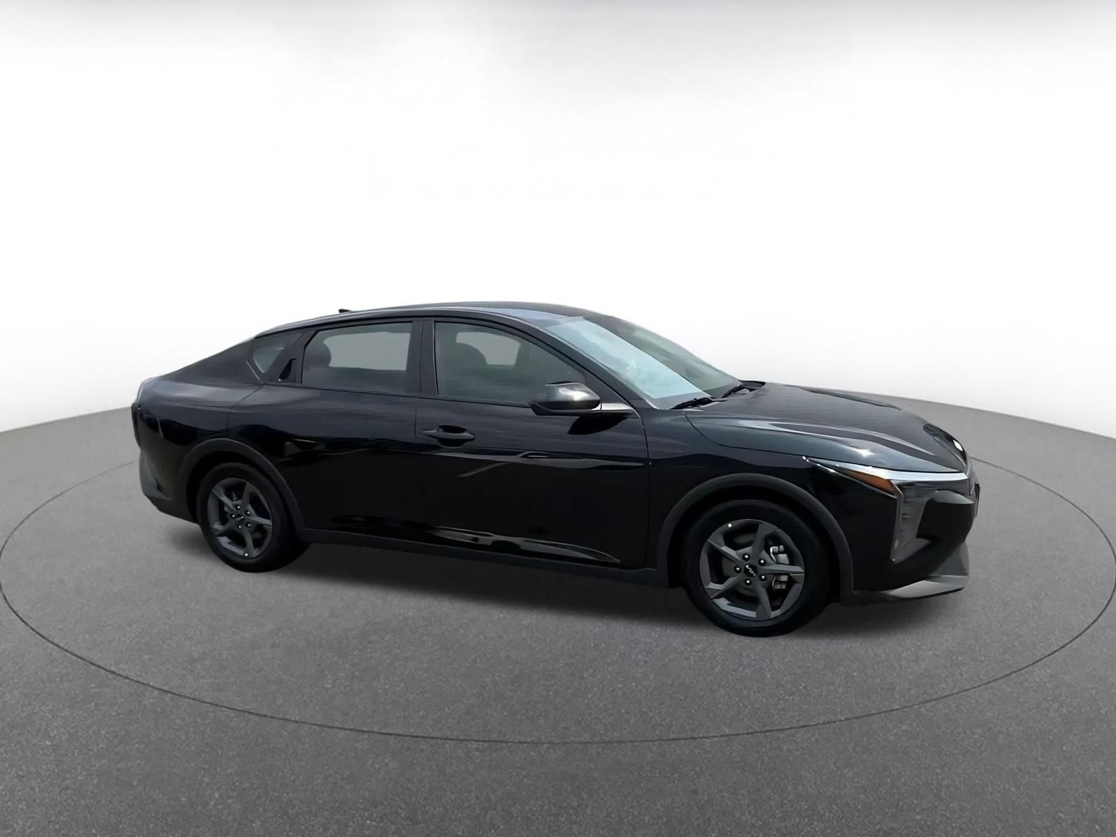 Thumbnail: 2026 Kia K4 - 2