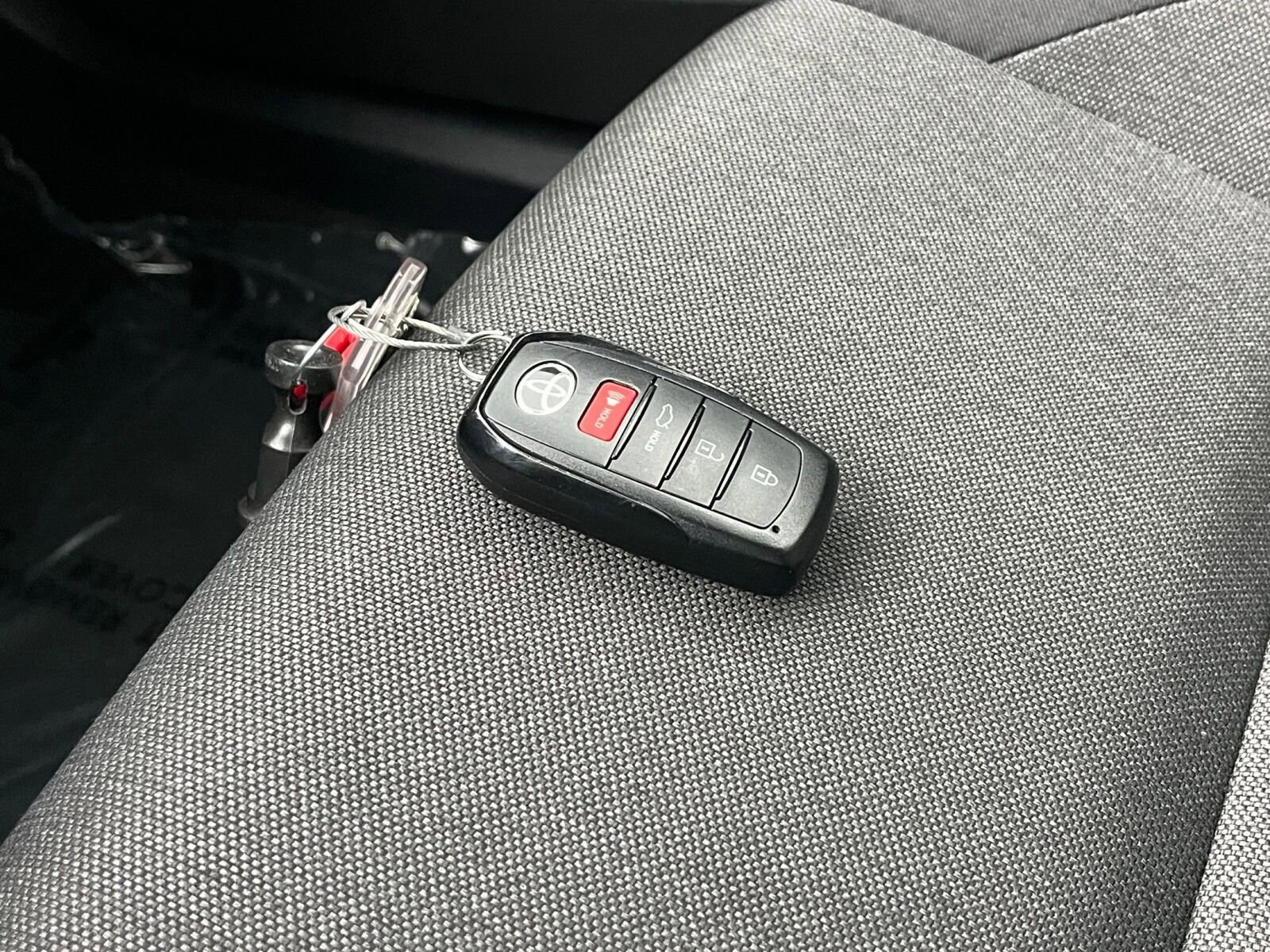 Thumbnail: 2025 Toyota Camry - 22