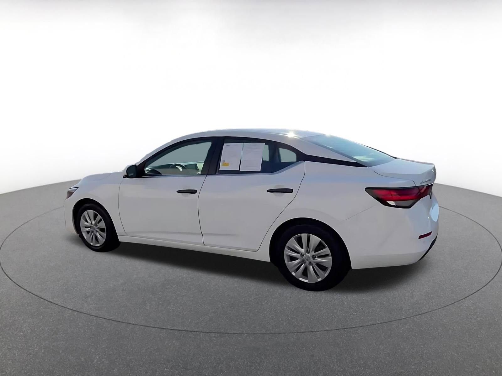 Thumbnail: 2025 Nissan Sentra - 11