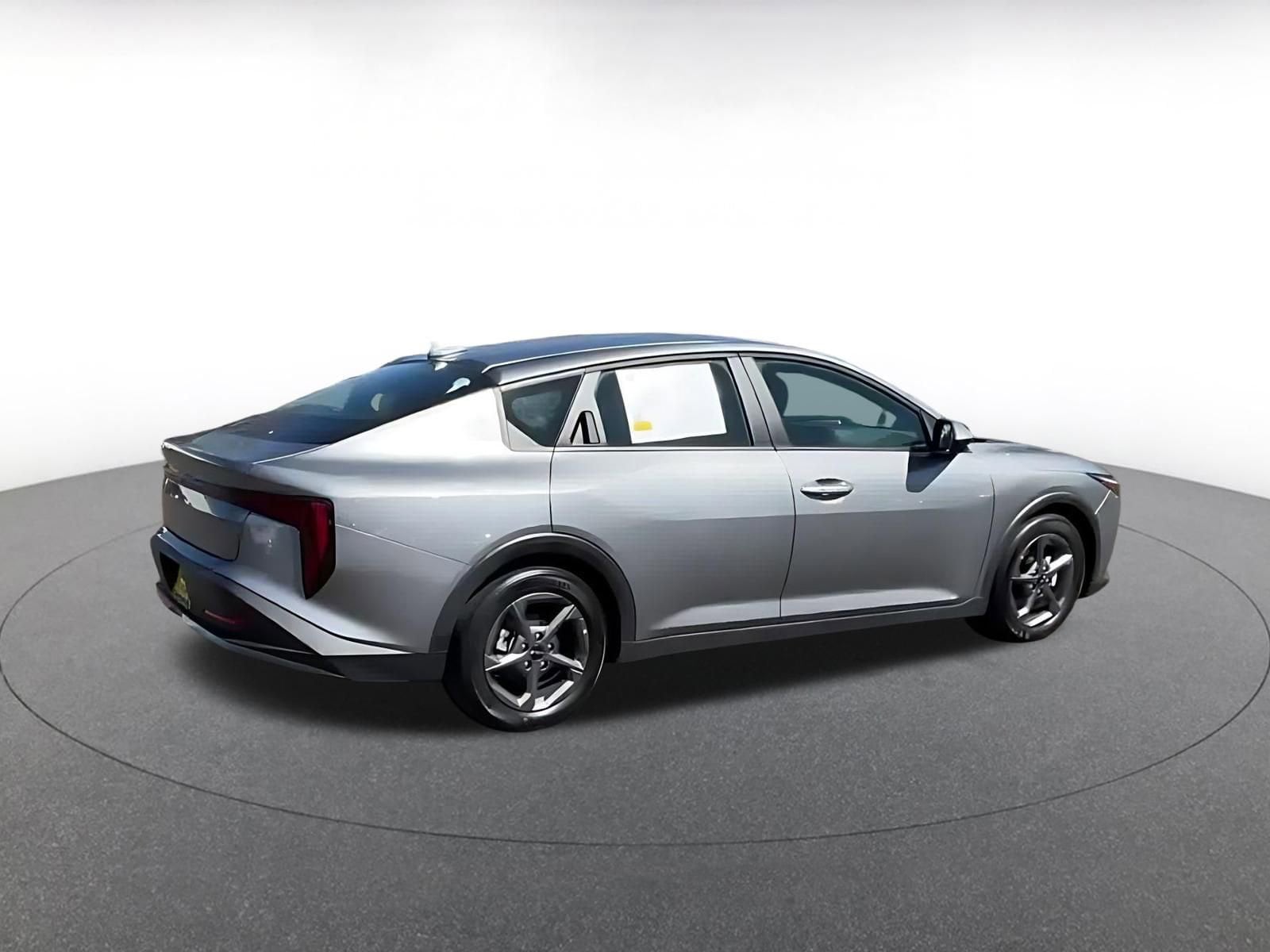 Thumbnail: 2025 Kia K4 - 13