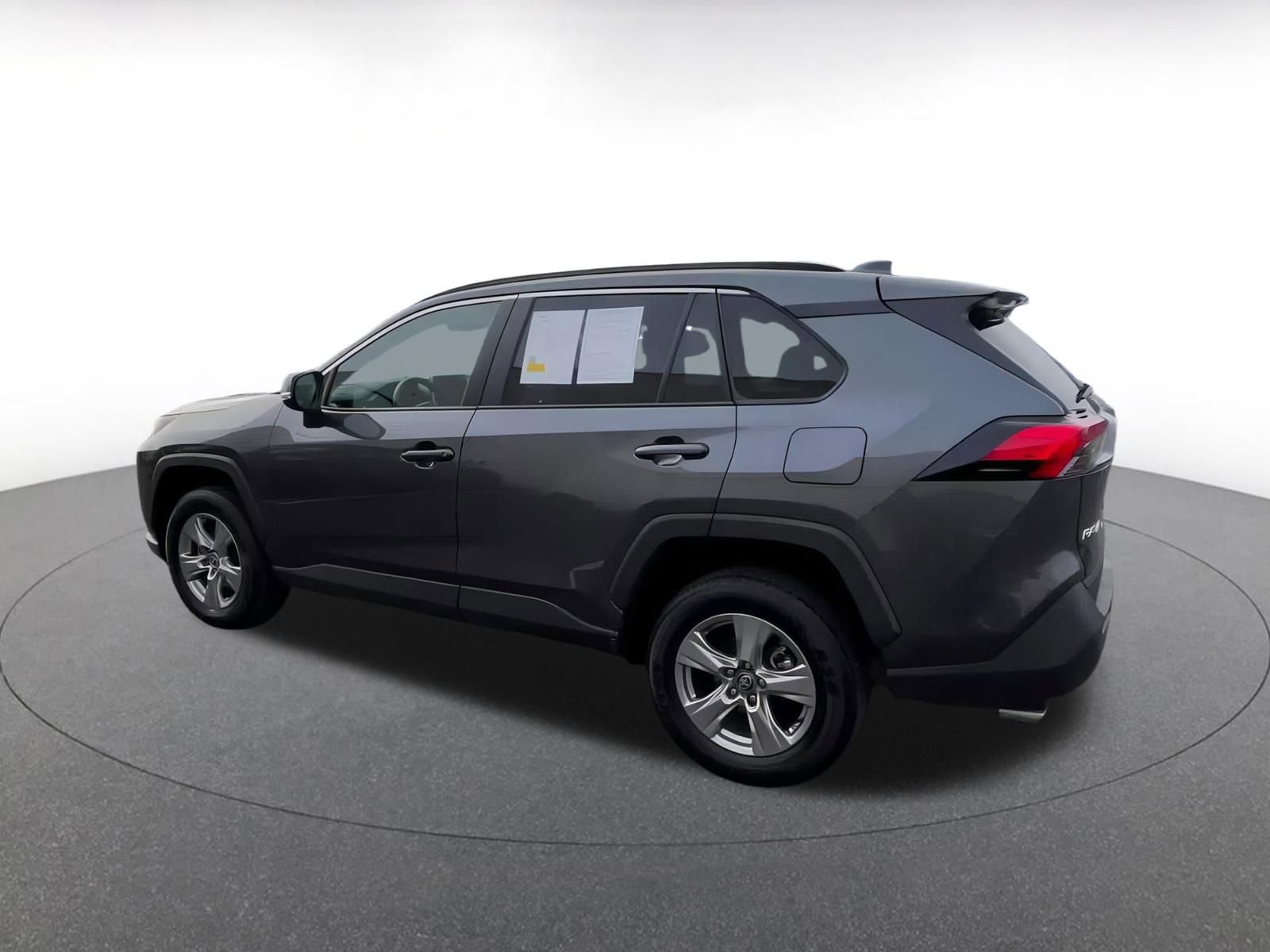 Thumbnail: 2025 Toyota RAV4 - 10