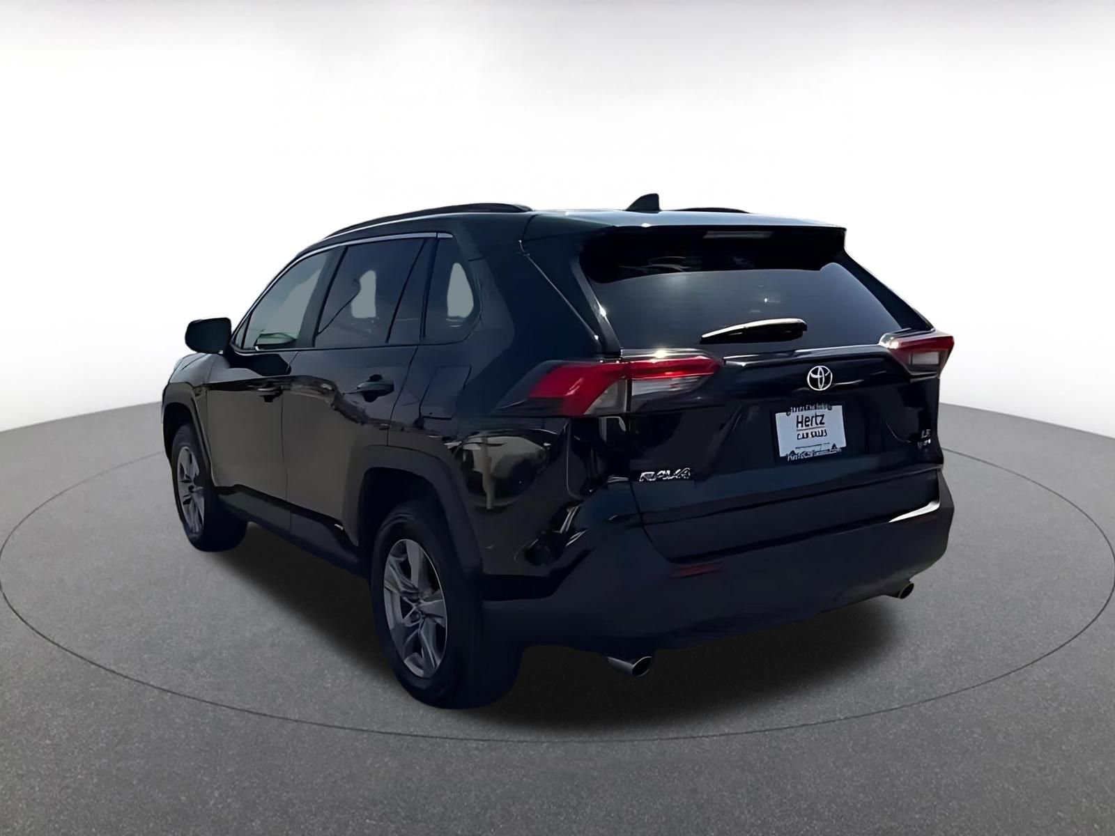 Thumbnail: 2025 Toyota RAV4 - 10