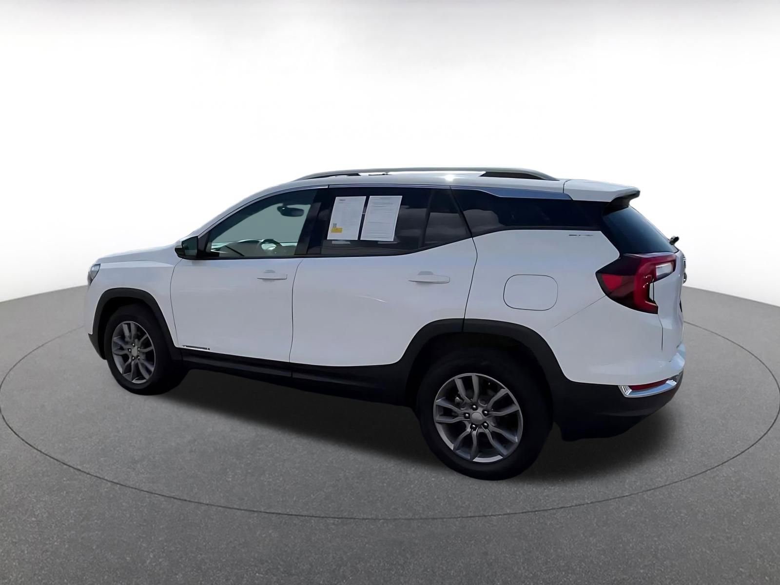 Thumbnail: 2024 GMC Terrain - 10