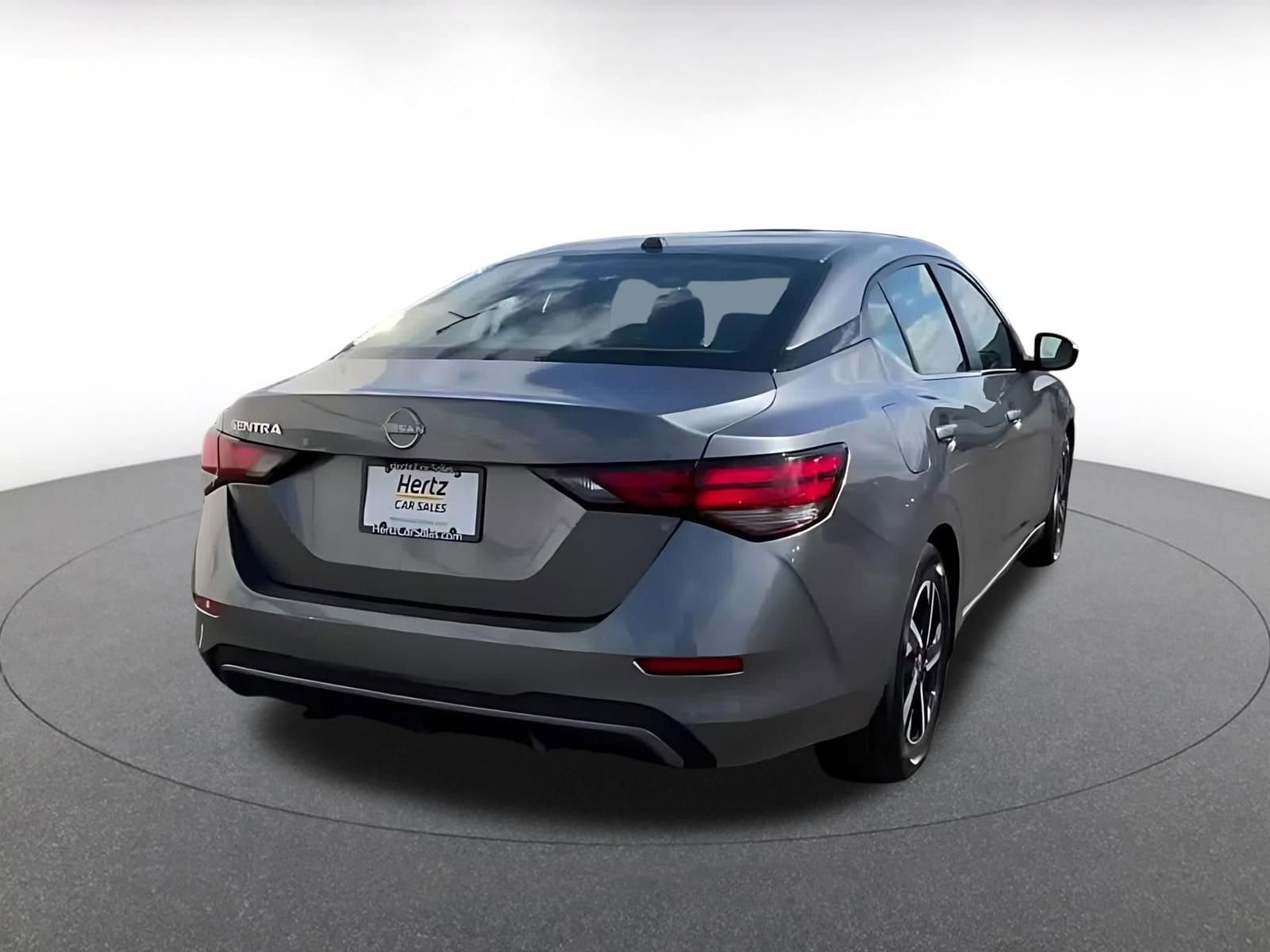Thumbnail: 2025 Nissan Sentra - 13