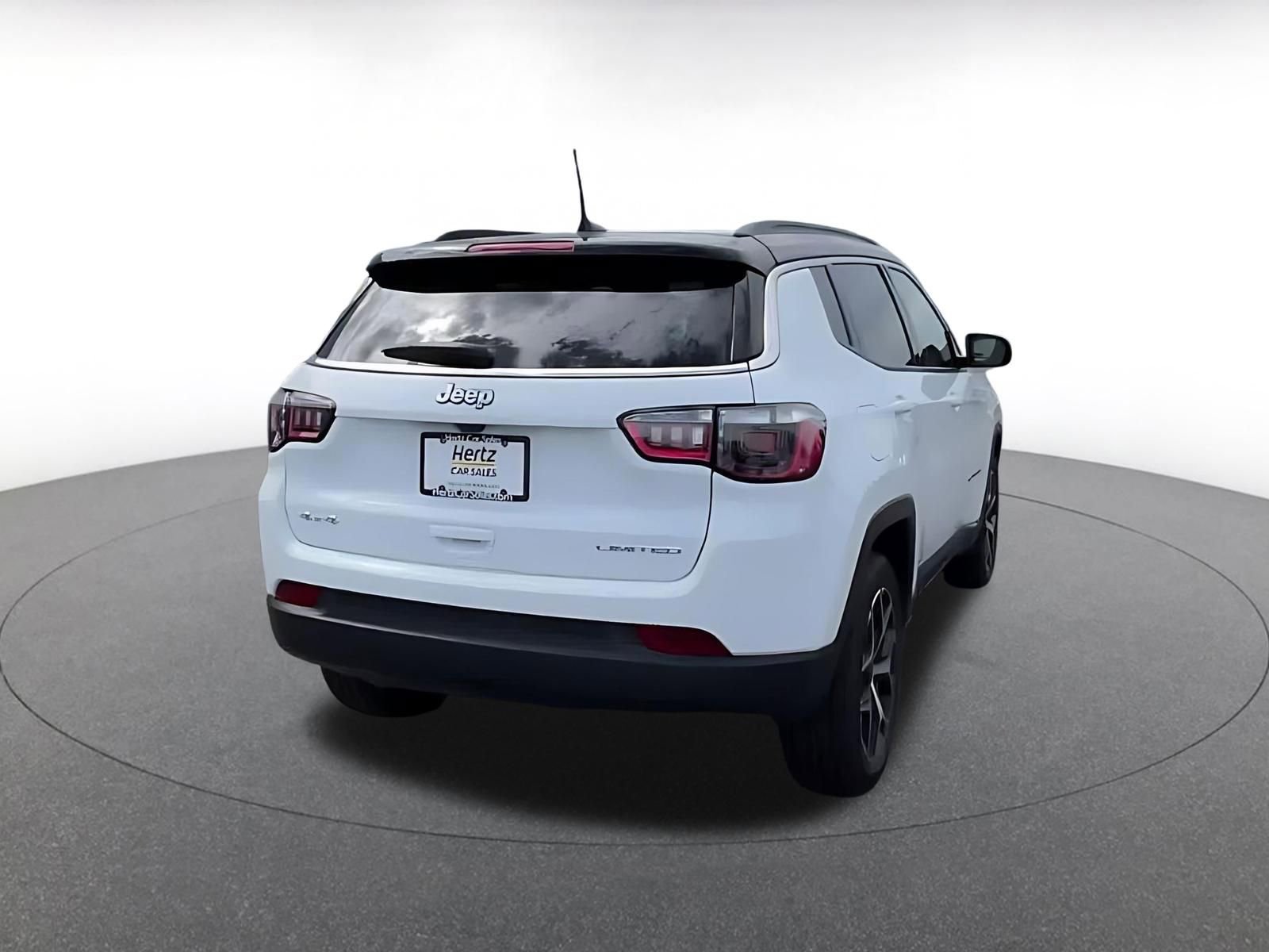 Thumbnail: 2025 Jeep Compass - 13