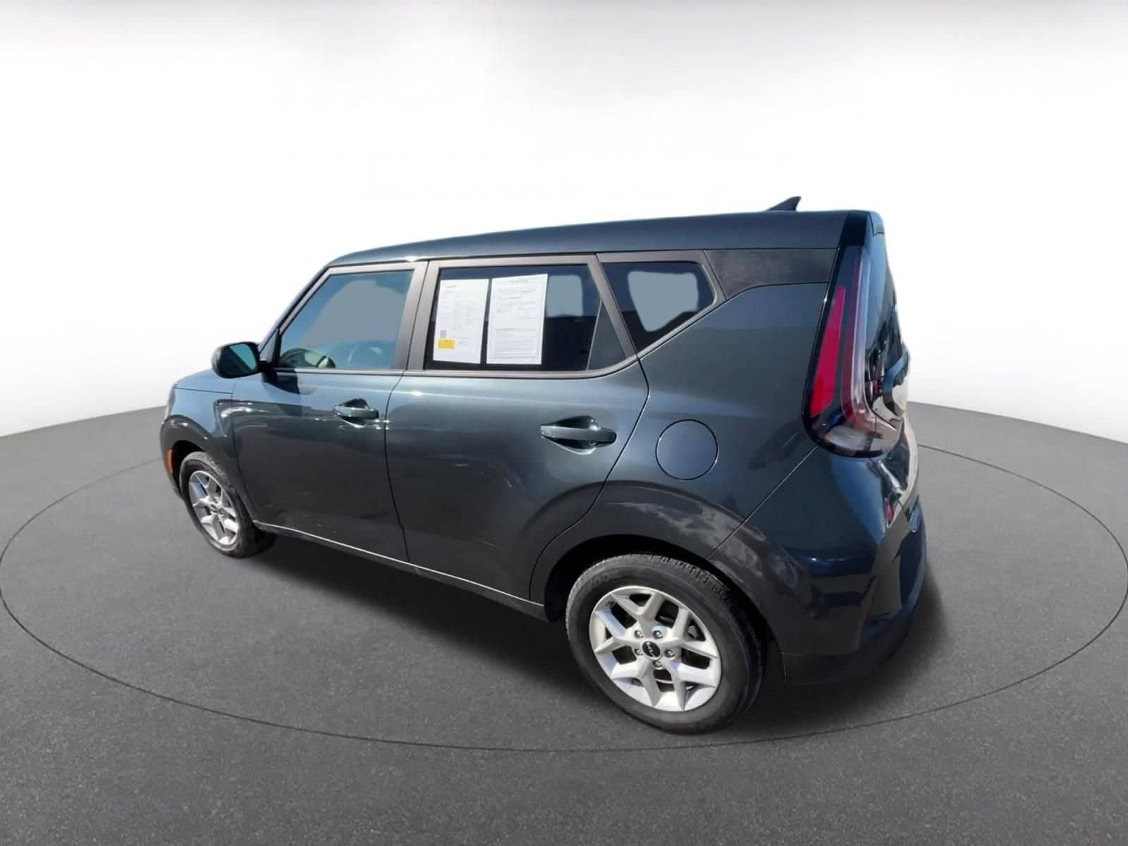 Thumbnail: 2025 Kia Soul - 10