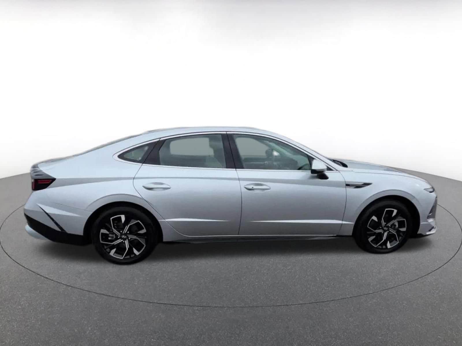 Thumbnail: 2025 Hyundai Sonata - 15