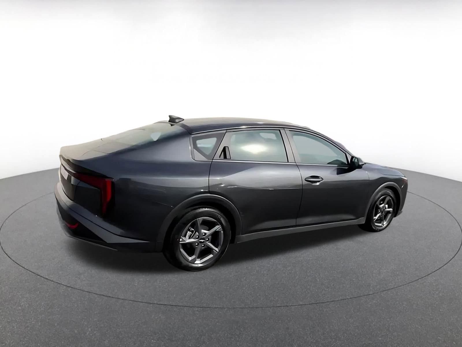 Thumbnail: 2025 Kia K4 - 13