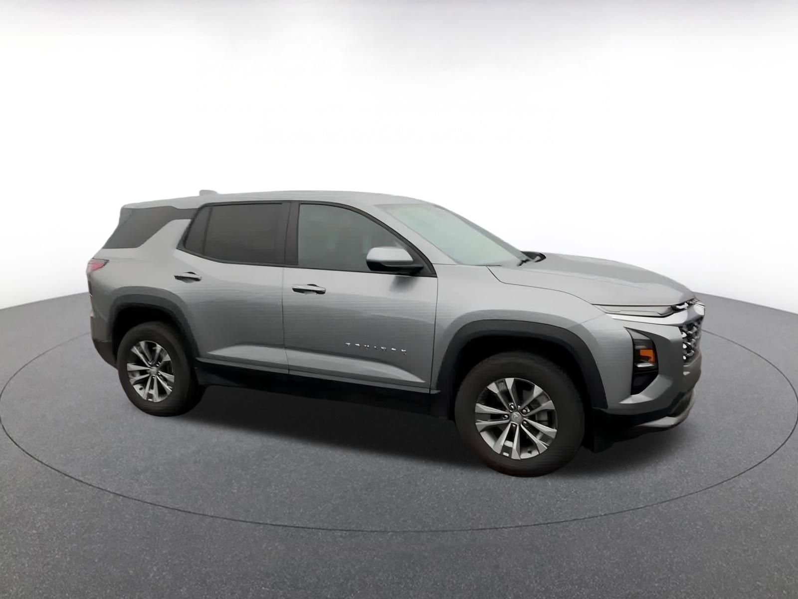 Thumbnail: 2025 Chevrolet Equinox - 2