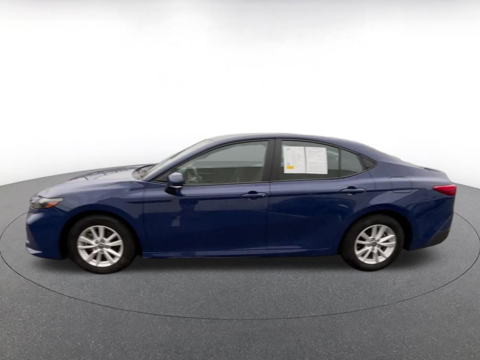 Thumbnail: 2025 Toyota Camry - 8