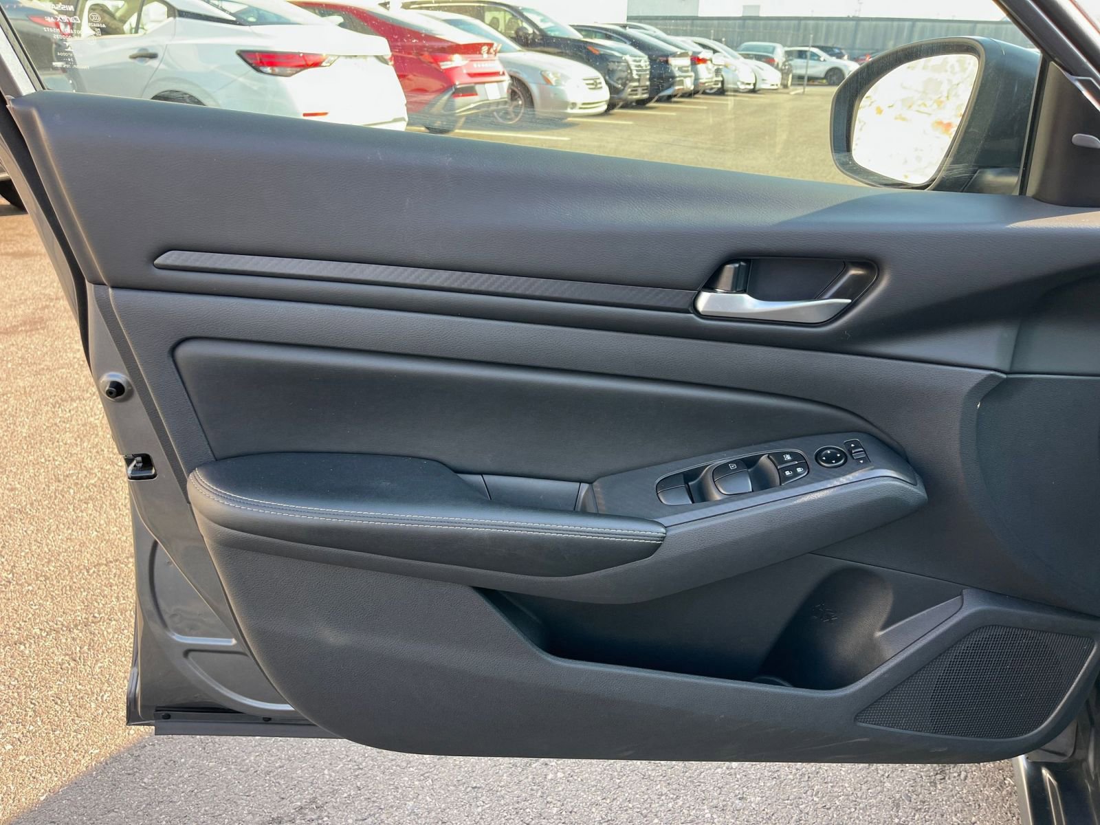 Thumbnail: 2025 Nissan Altima - 18